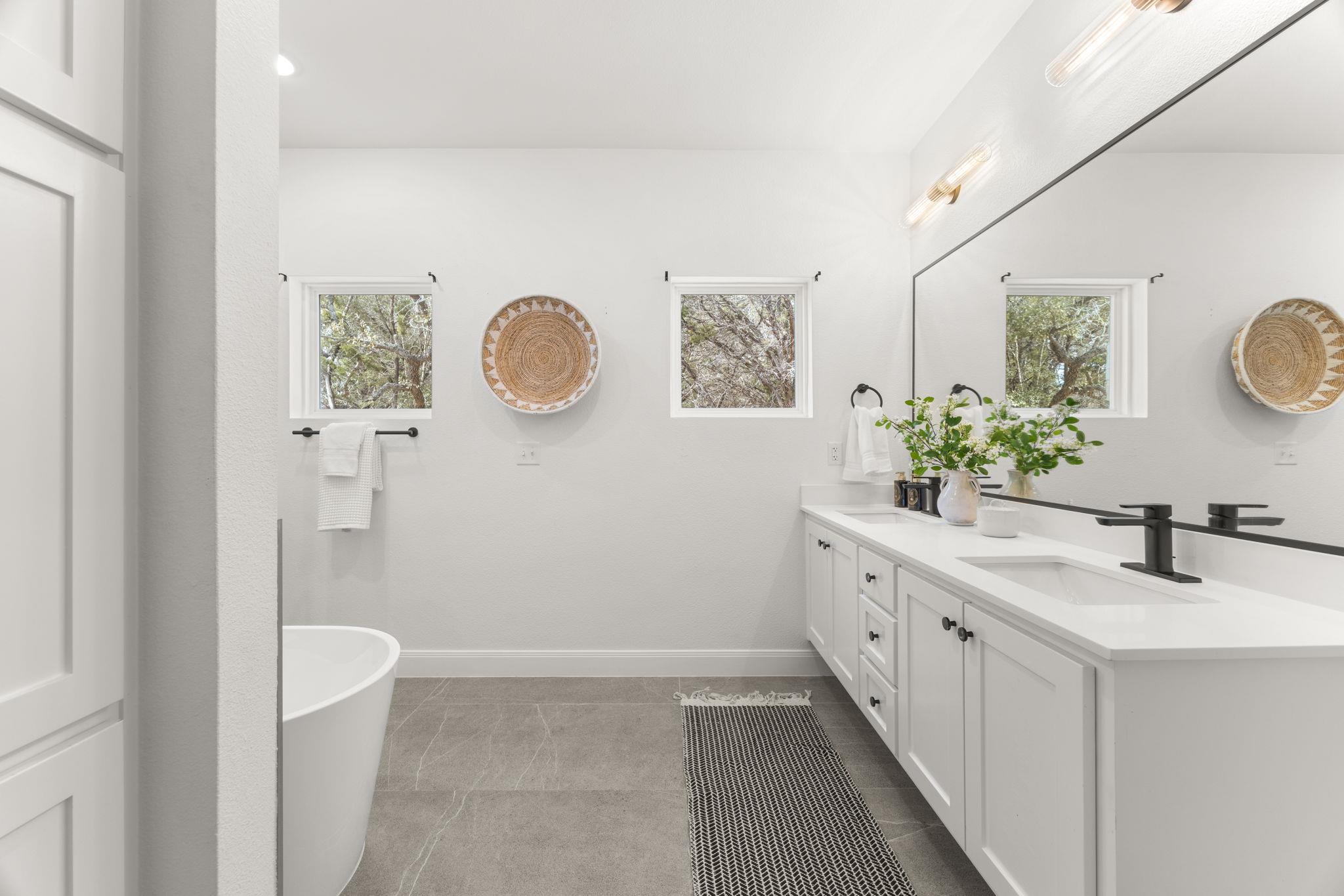 15920 Salado Dr, Temple, TX 76502