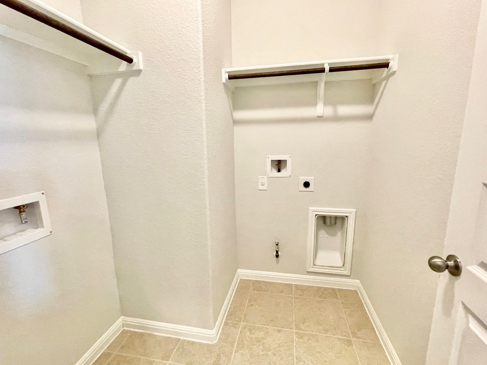 516 Betty Ann Way, Leander, TX 78641