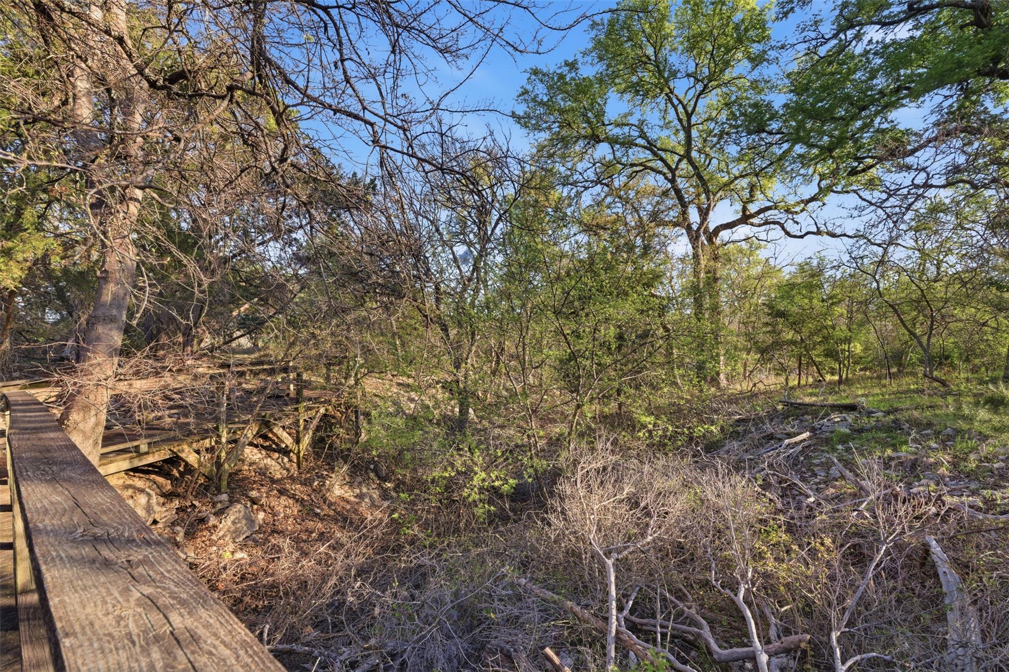 144 Woodland Trl, Leander, TX 78641