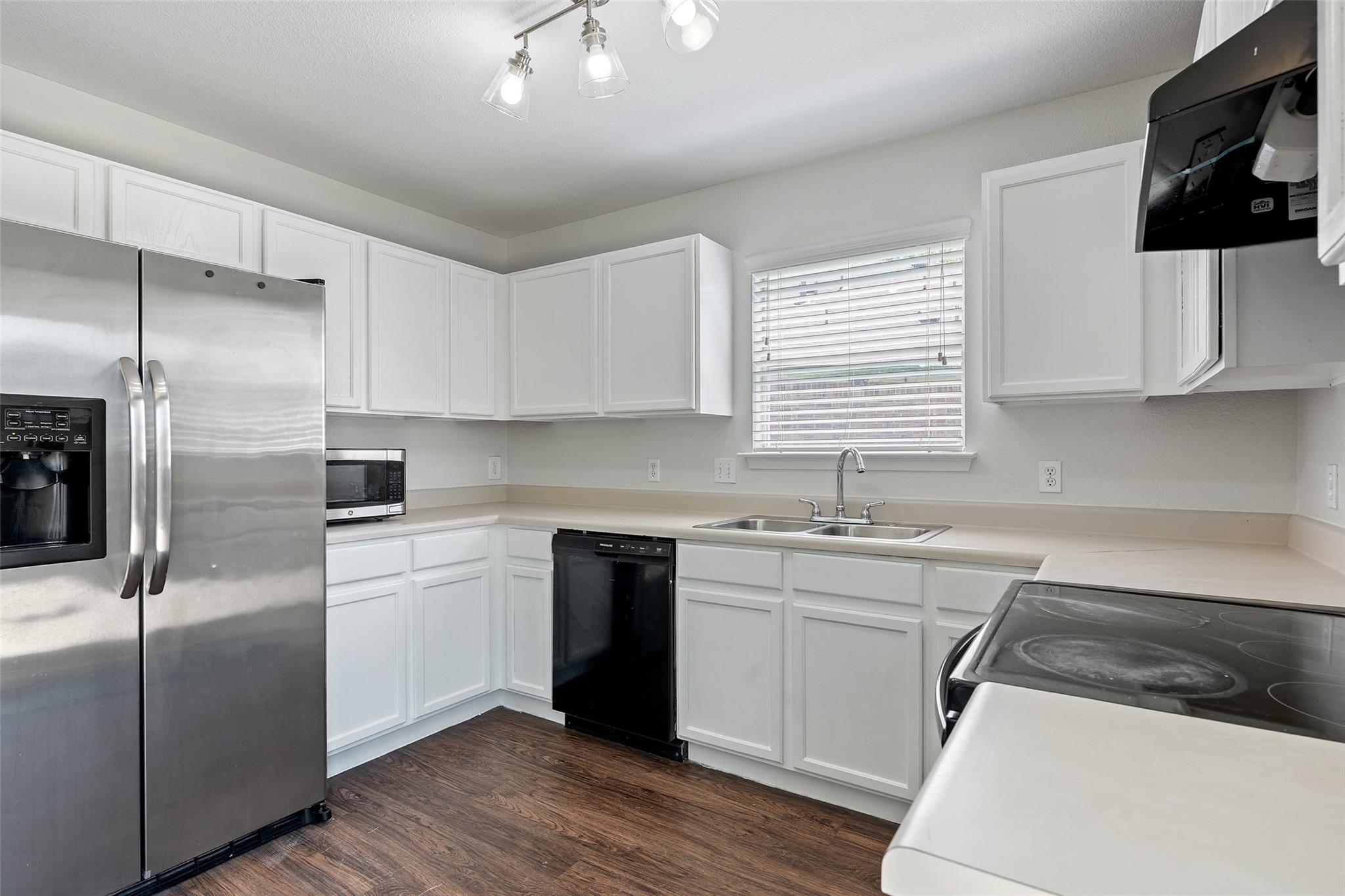 1616 Windy Park Ct, Round Rock, TX 78664