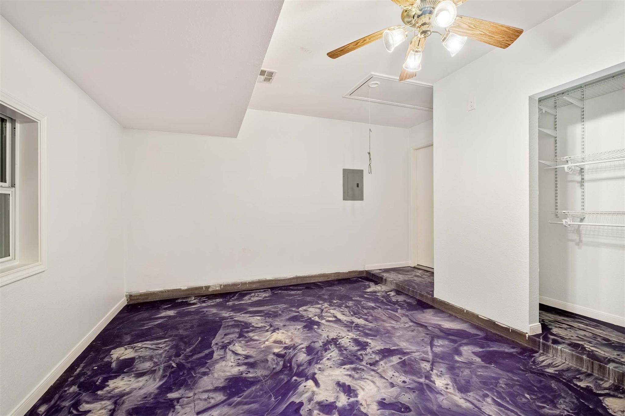 105 Cattail Cv, Hutto, TX 78634