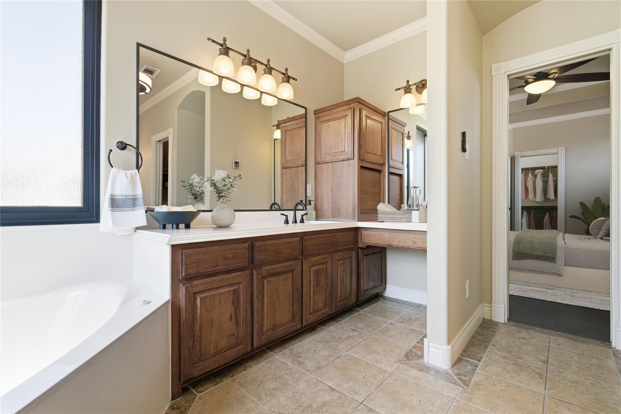 1135 Redleaf Dr, Nolanville, TX 76559