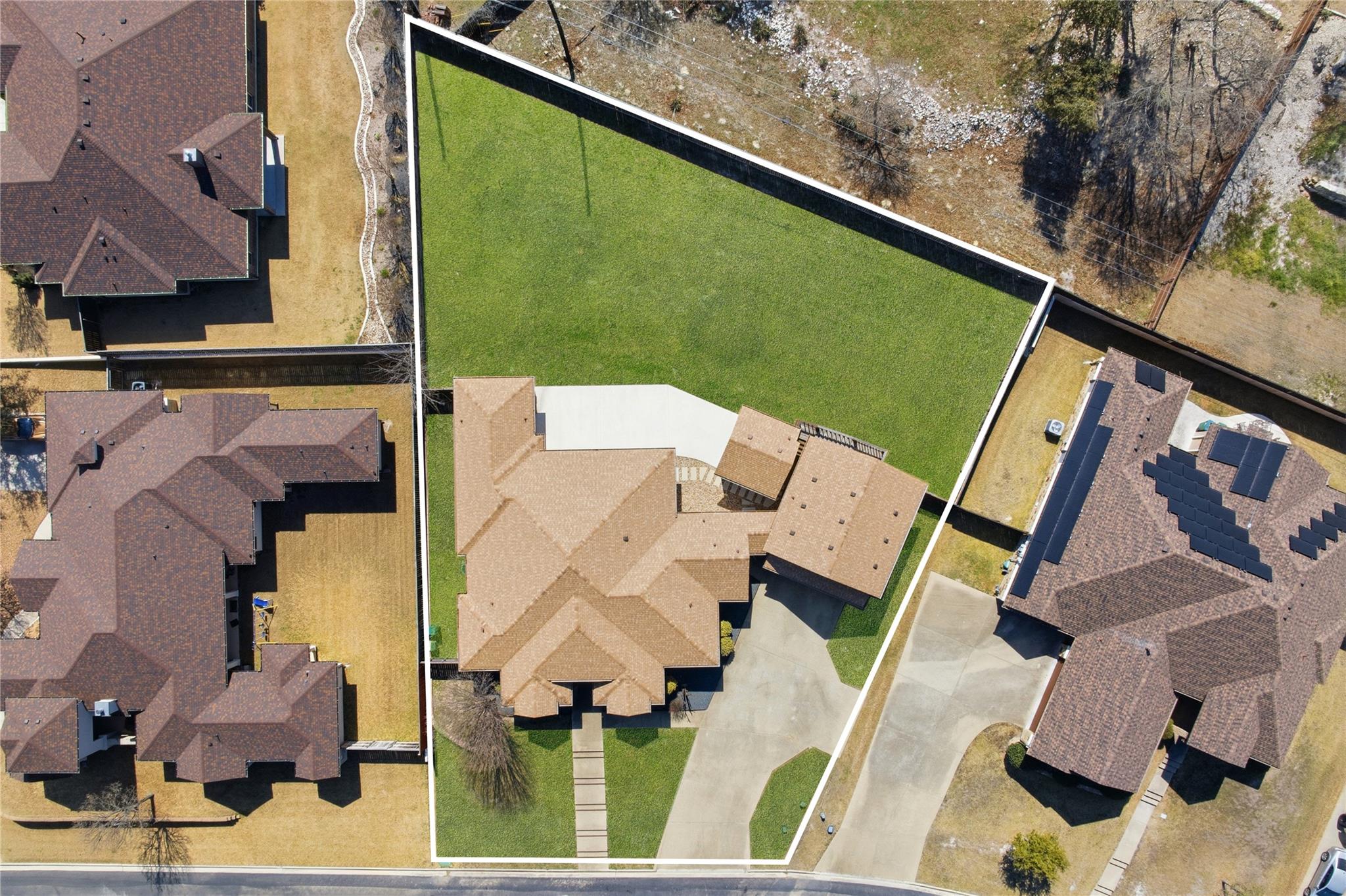 1135 Redleaf Dr, Nolanville, TX 76559