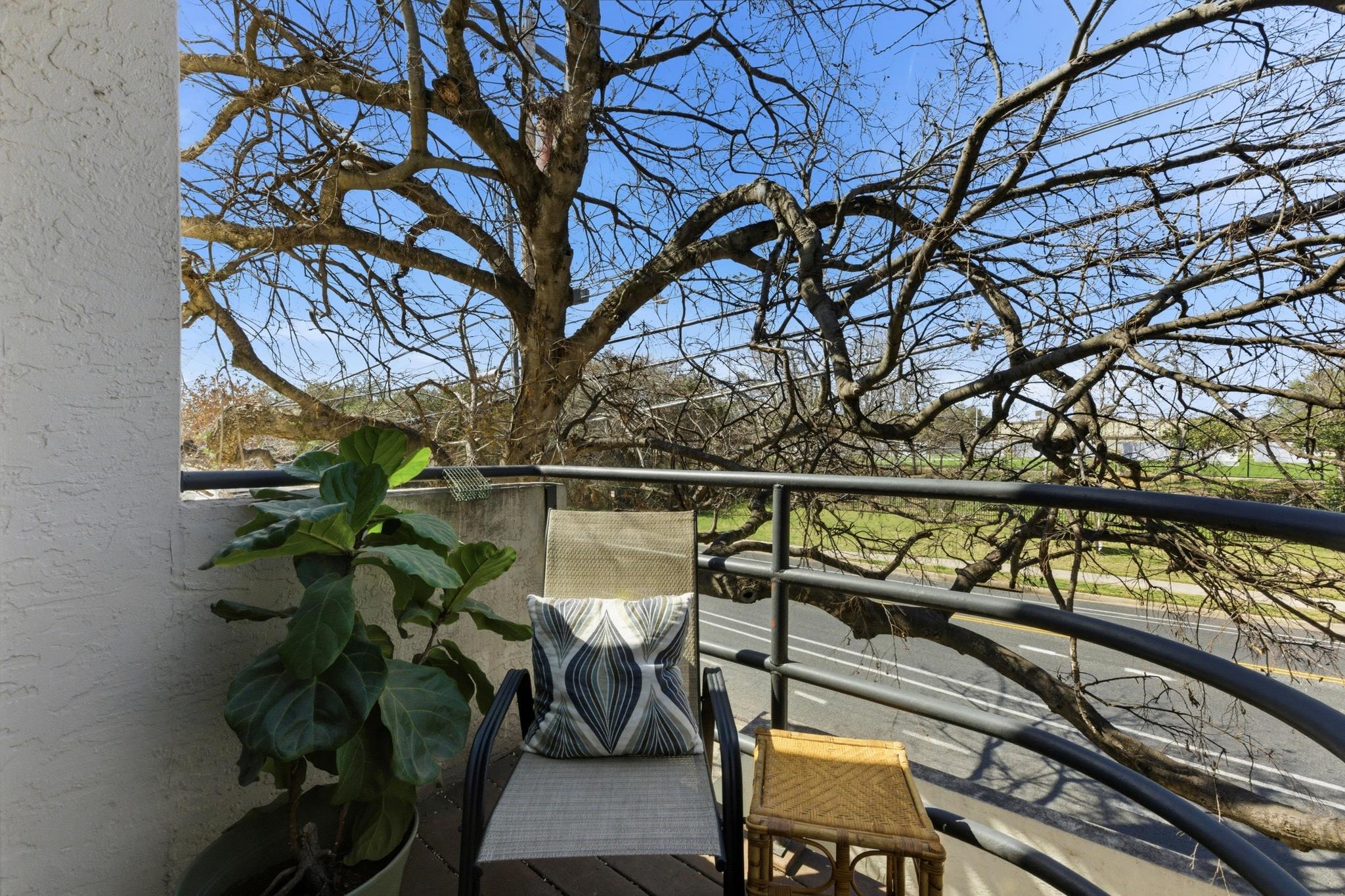 2605 Enfield Rd # 218, Austin, TX 78703