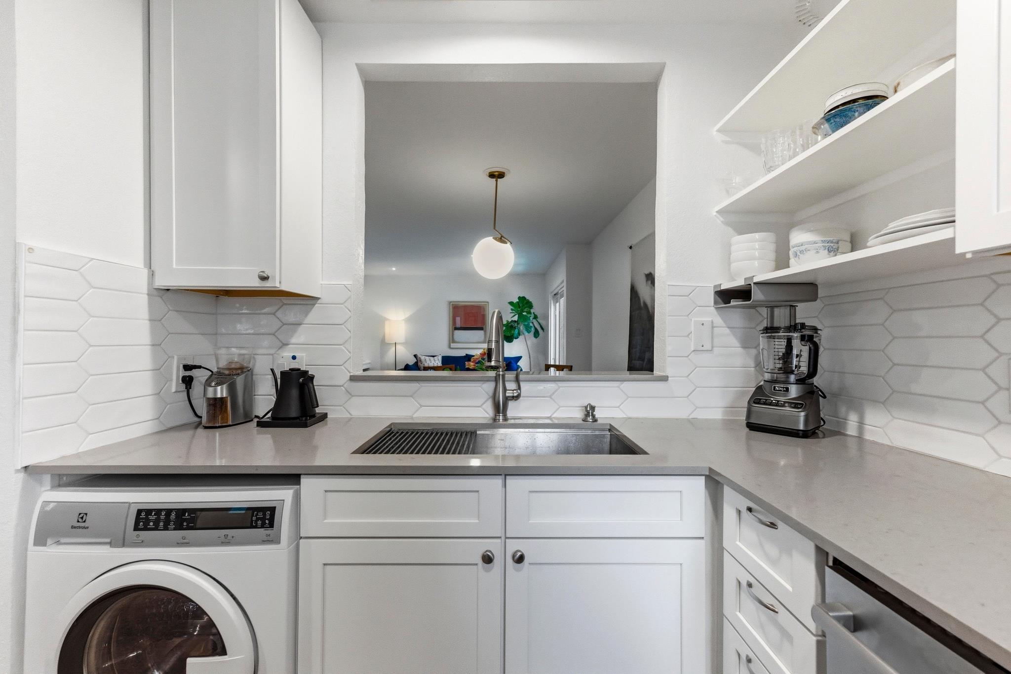 2605 Enfield Rd # 218, Austin, TX 78703