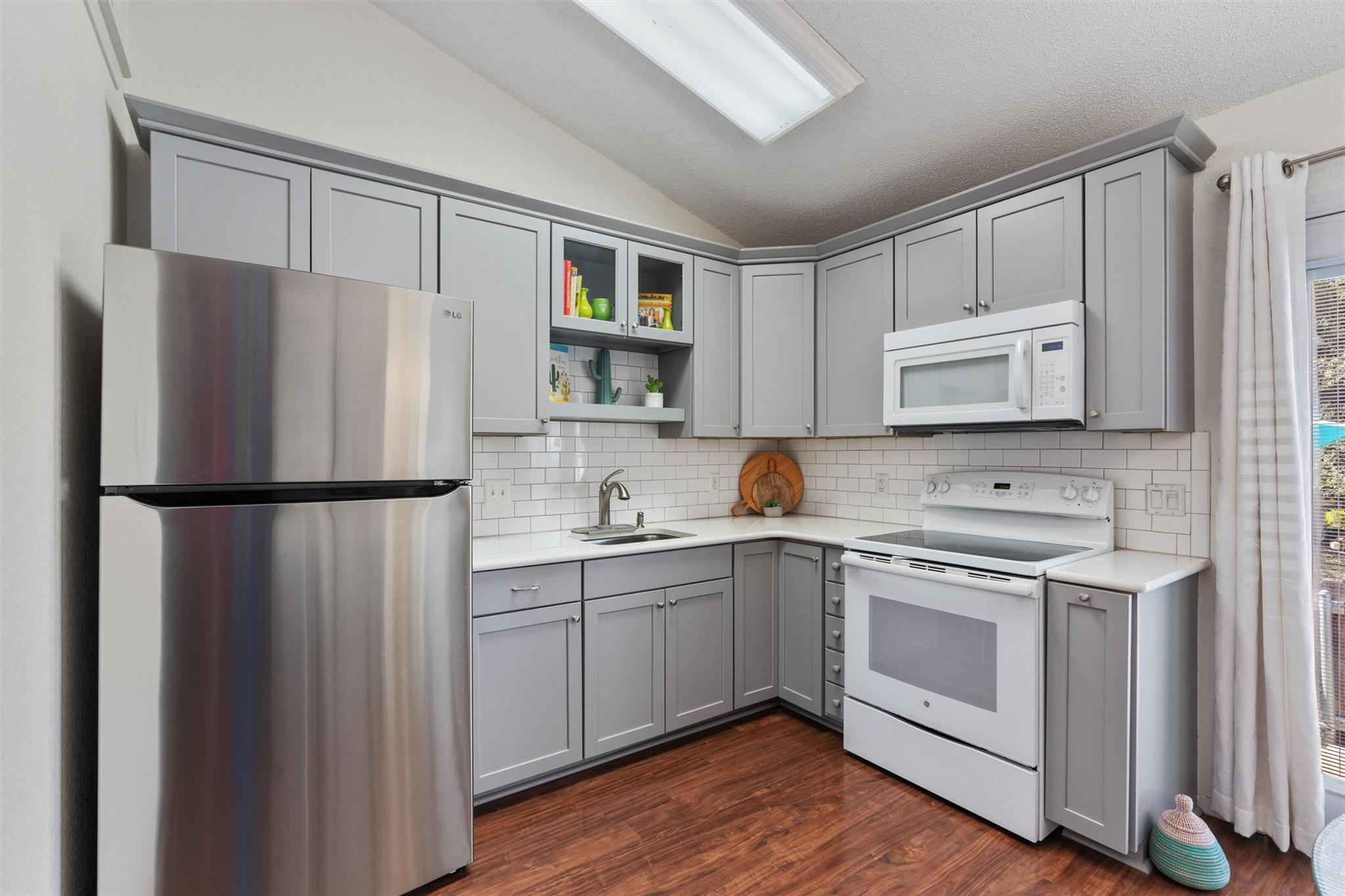 1015 E Yager Ln # 140, Austin, TX 78753