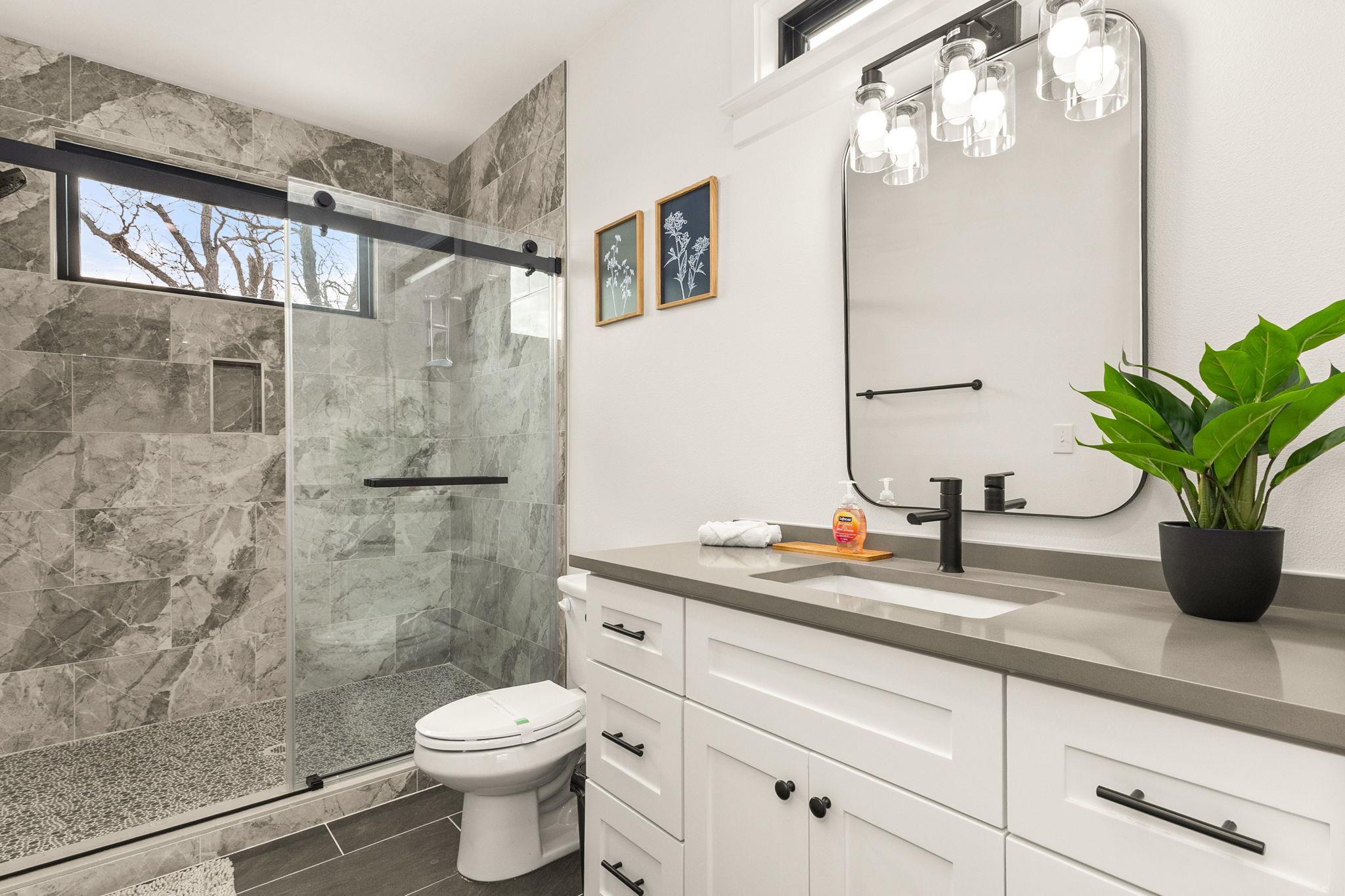 4418 Red River St # 1, Austin, TX 78751