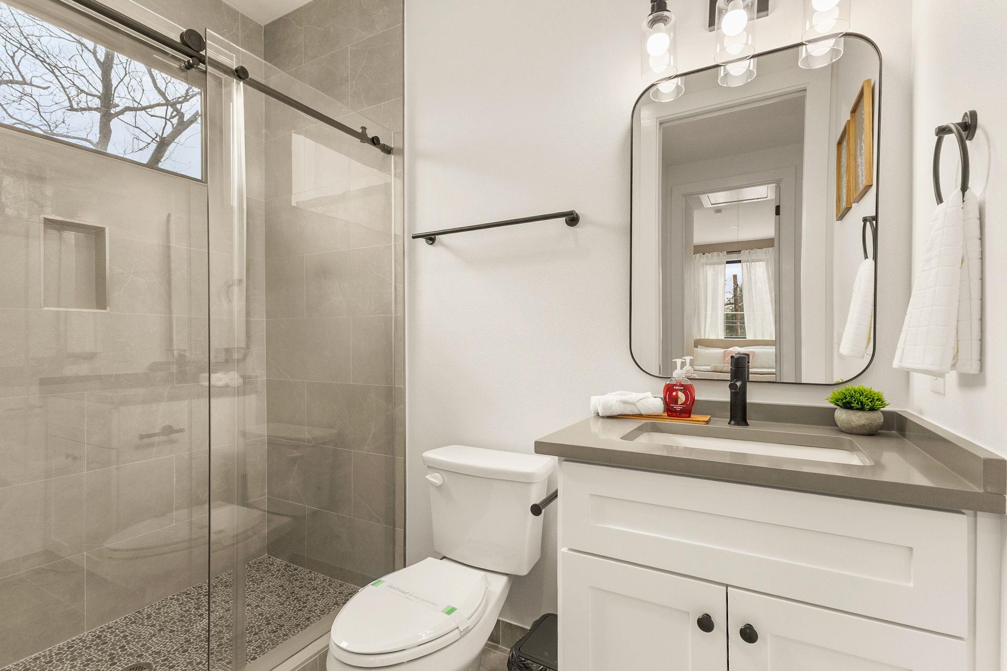 4418 Red River St # 1, Austin, TX 78751