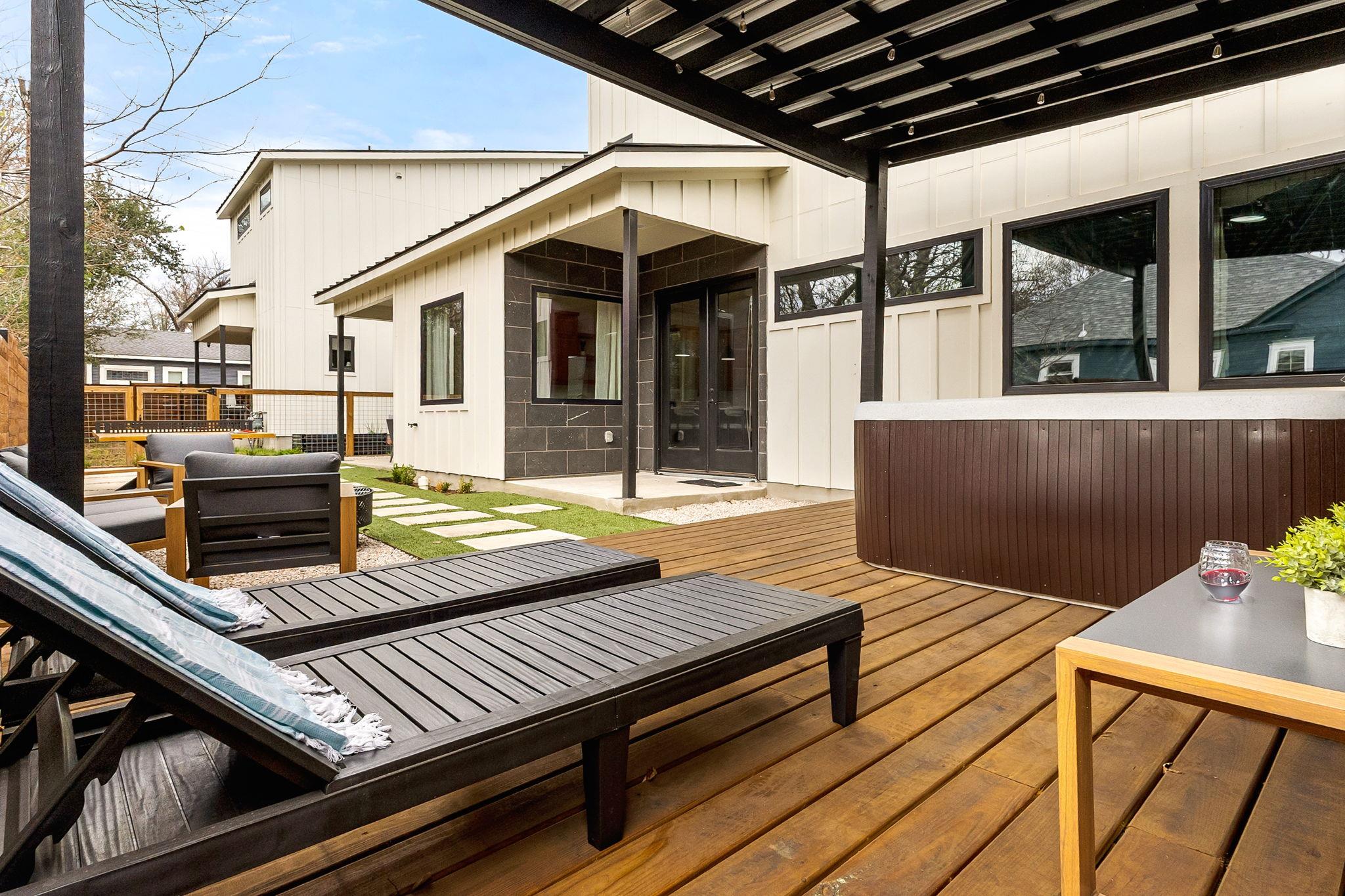 4418 Red River St # 1, Austin, TX 78751