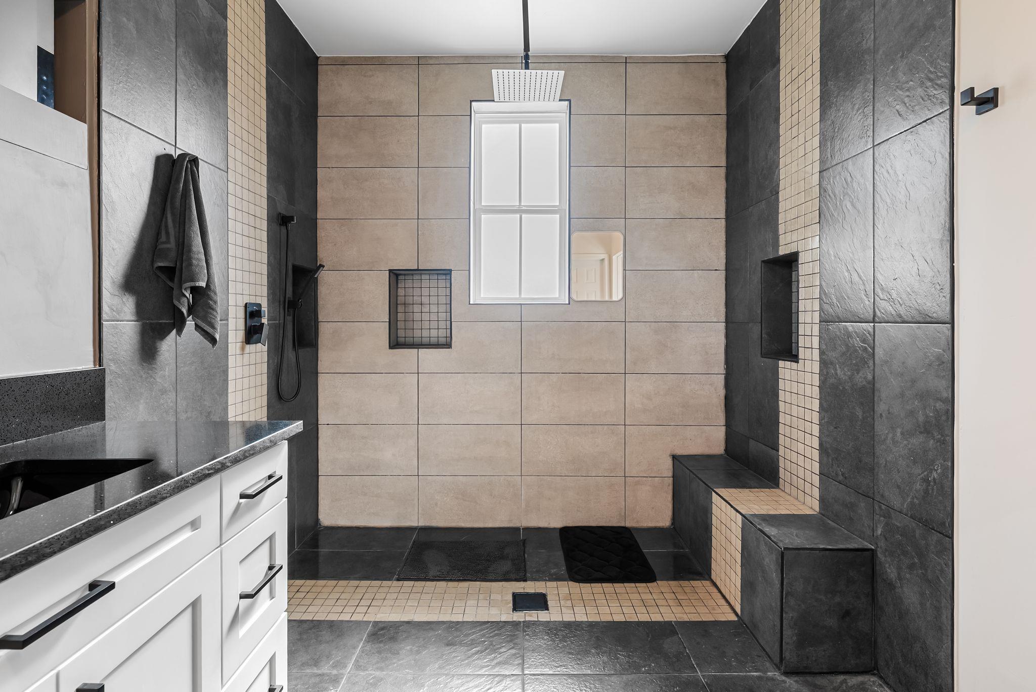 2201 Teri Rd, Austin, TX 78744