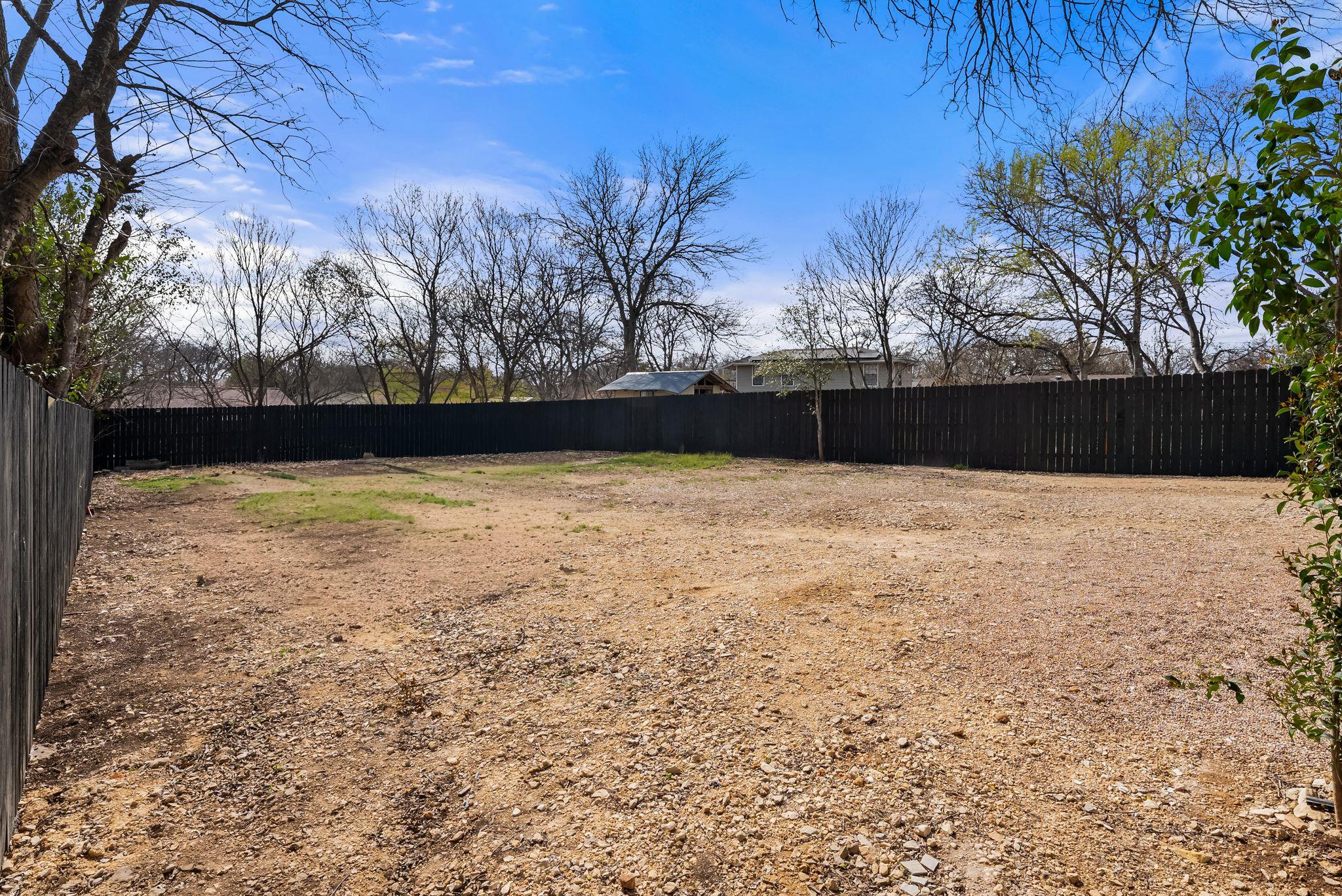 2201 Teri Rd, Austin, TX 78744