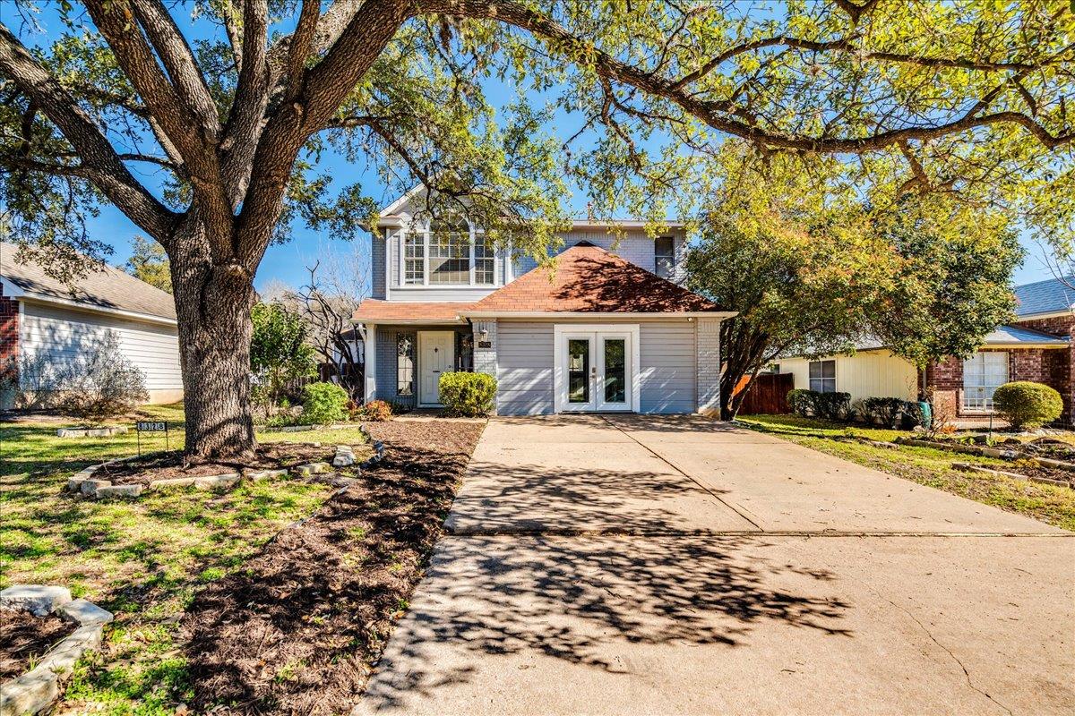 8328 Doe Meadow Dr, Austin, TX 78749