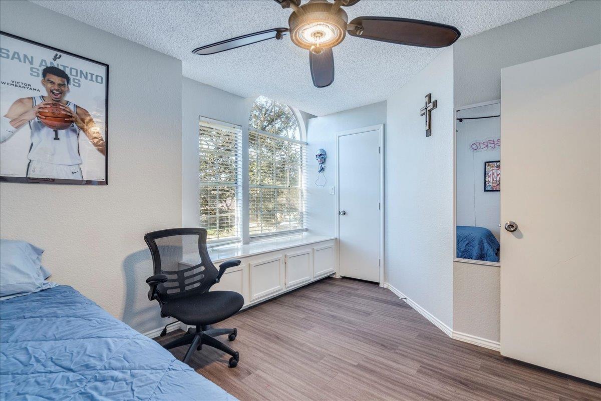 8328 Doe Meadow Dr, Austin, TX 78749