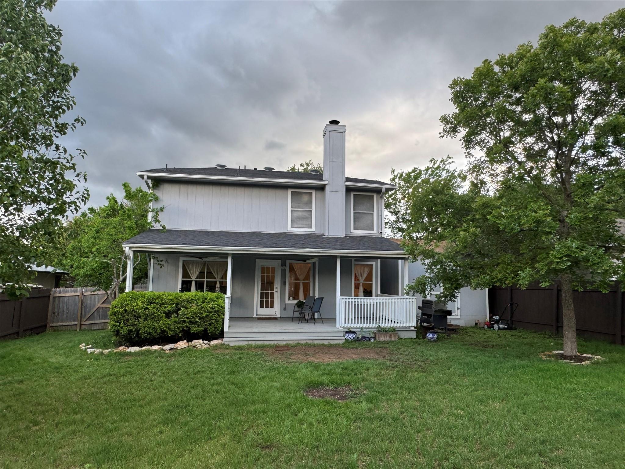 8328 Doe Meadow Dr, Austin, TX 78749