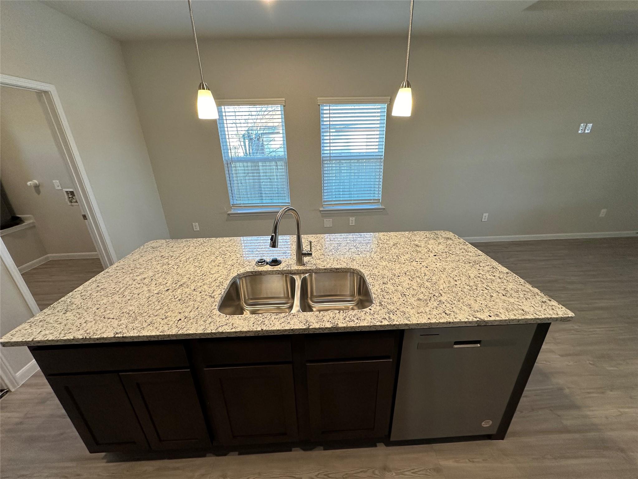 810 E Baxter St E # A & B, Seguin, TX 78155