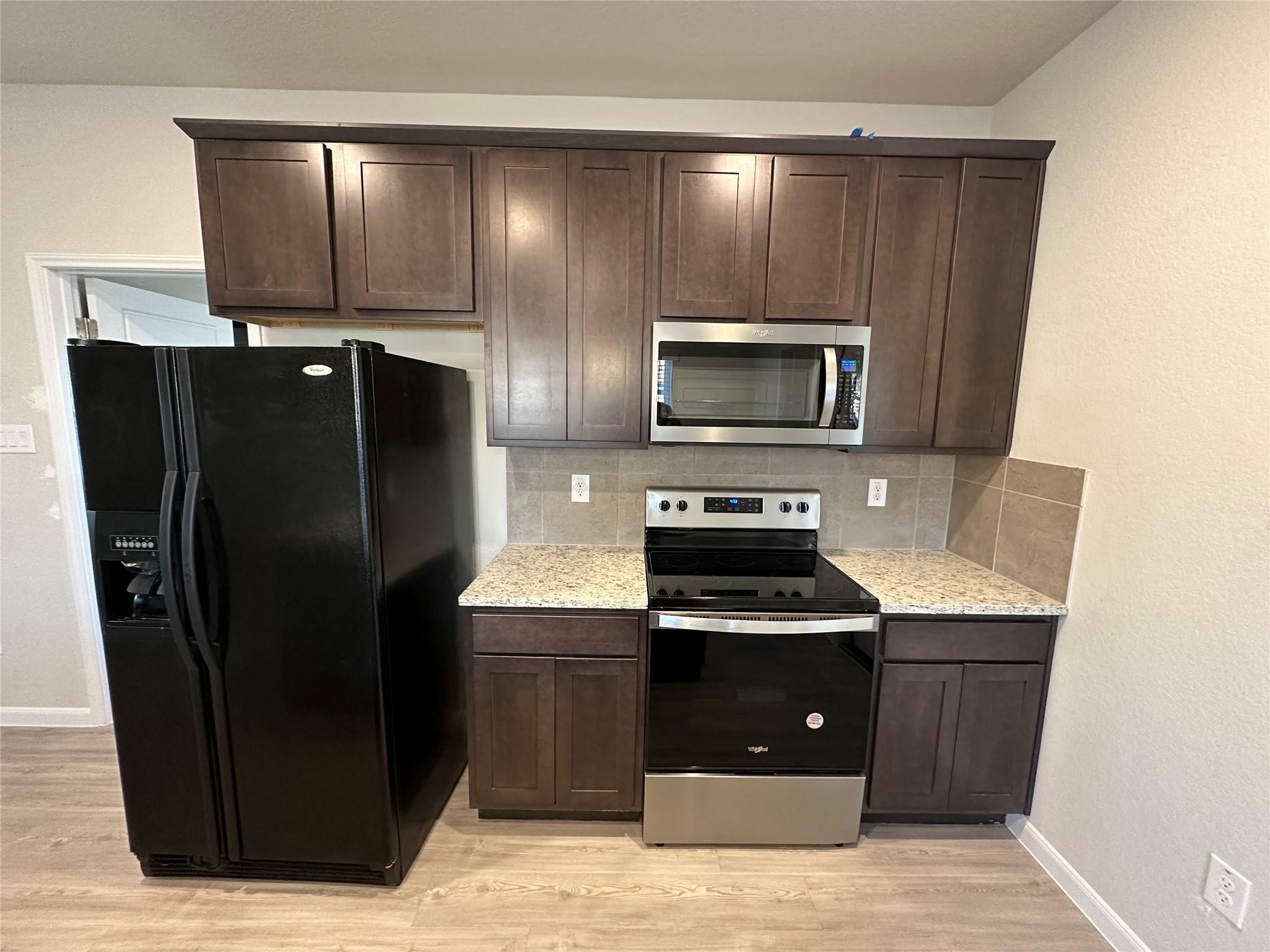 810 E Baxter St E # A & B, Seguin, TX 78155