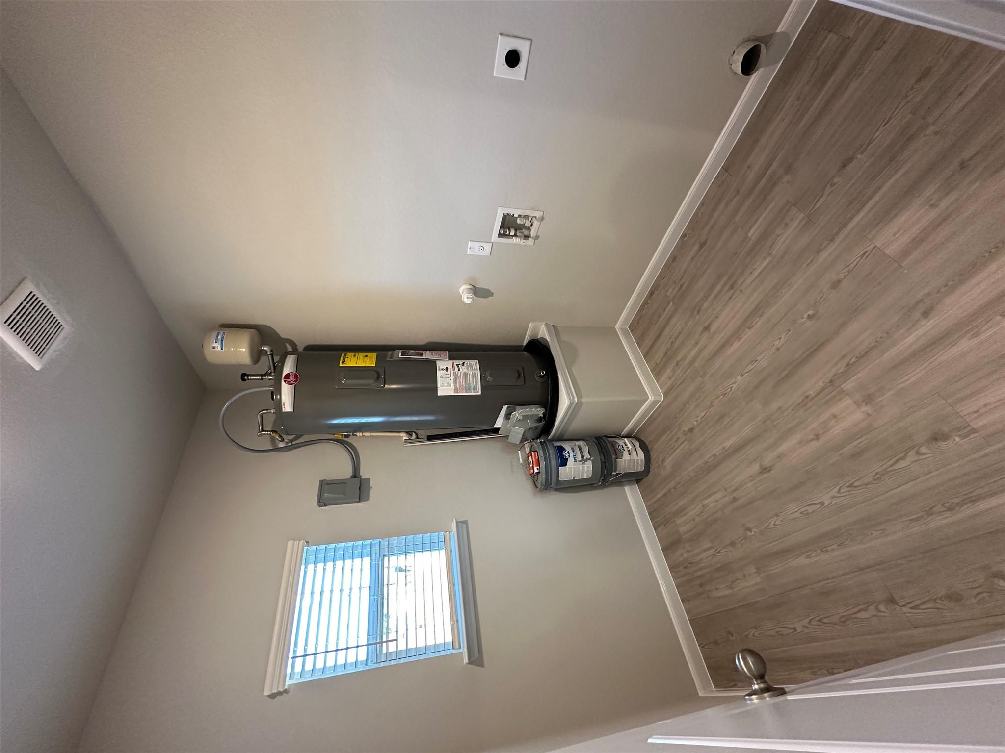 810 E Baxter St E # A & B, Seguin, TX 78155