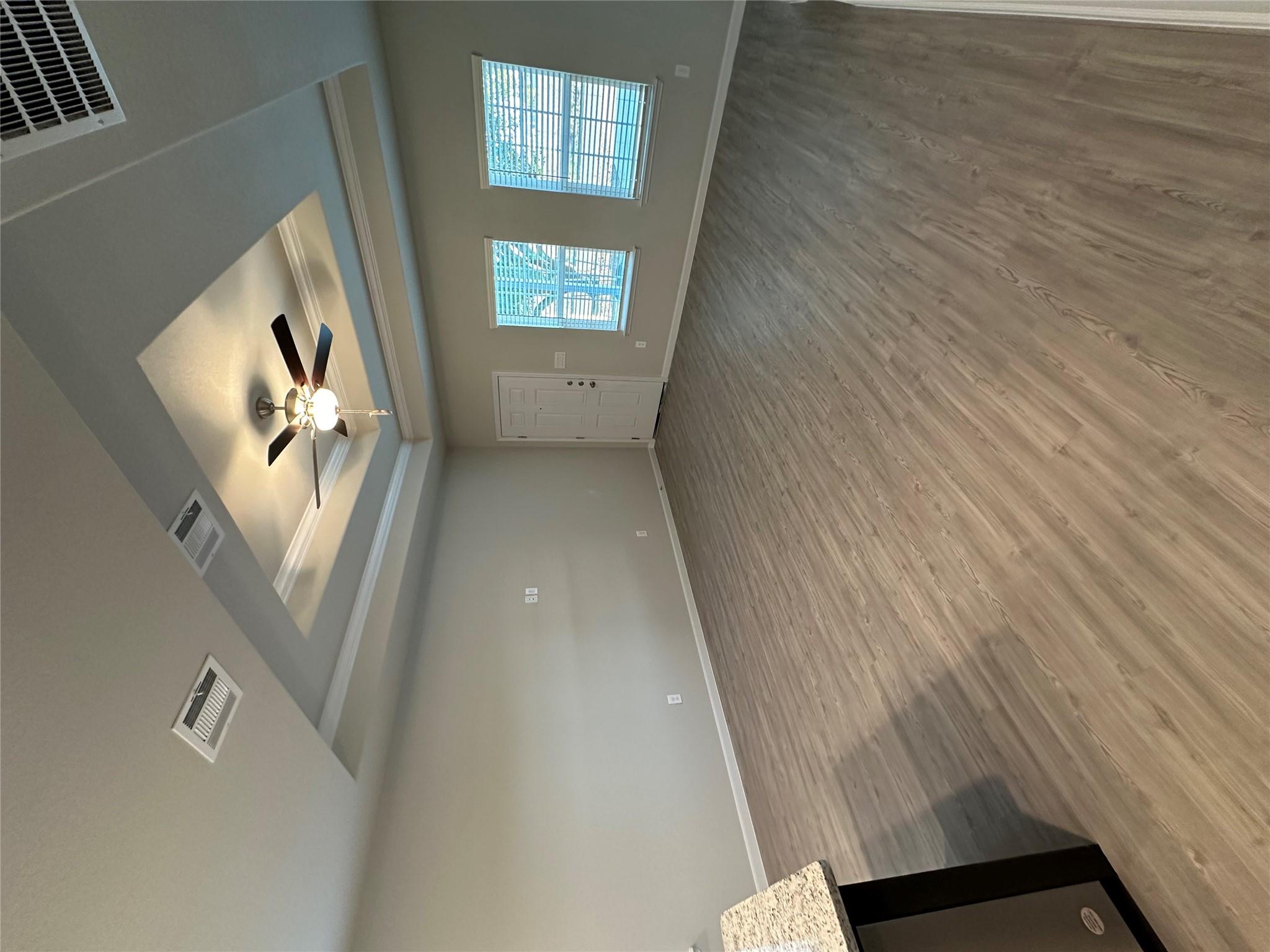 810 E Baxter St E # A & B, Seguin, TX 78155