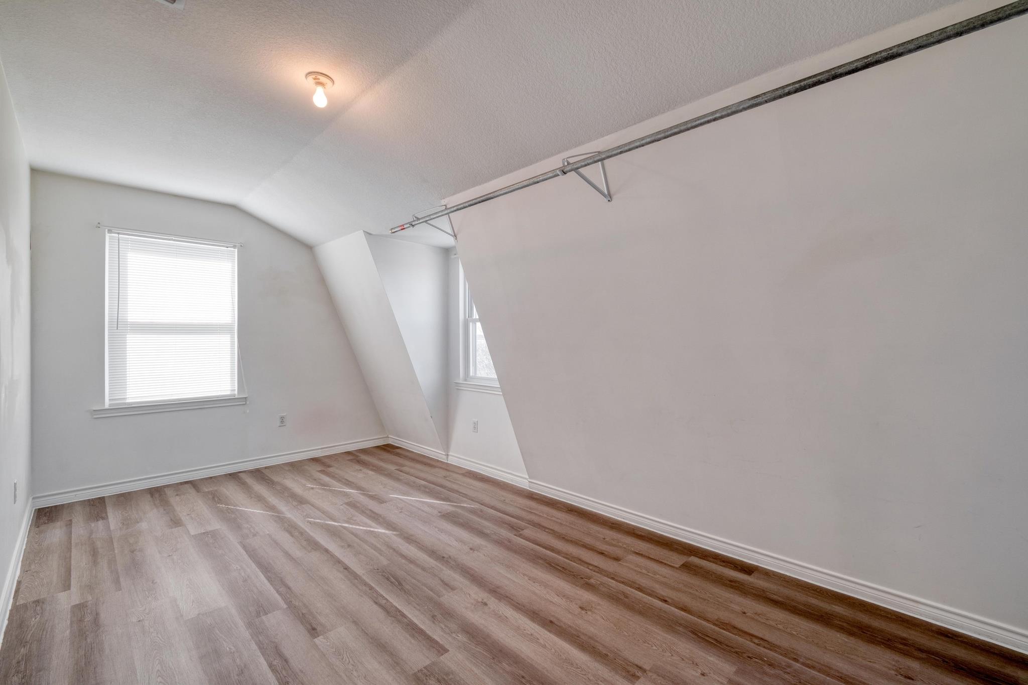 829 State Highway 21 Highway W, Cedar Creek, TX 78612