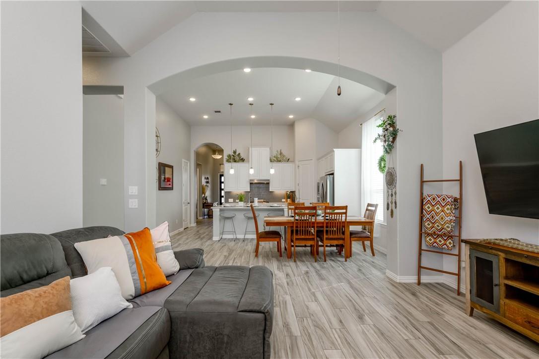 4213 Vespa Cv, Leander, TX 78641