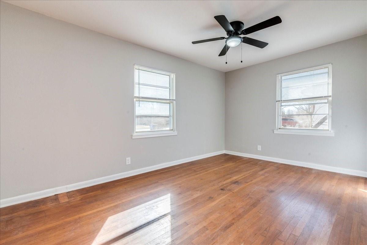 704 S 3rd St, Copperas Cove, TX 76522