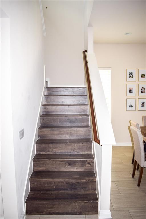 1710 Frontier Valley Dr, Austin, TX 78741