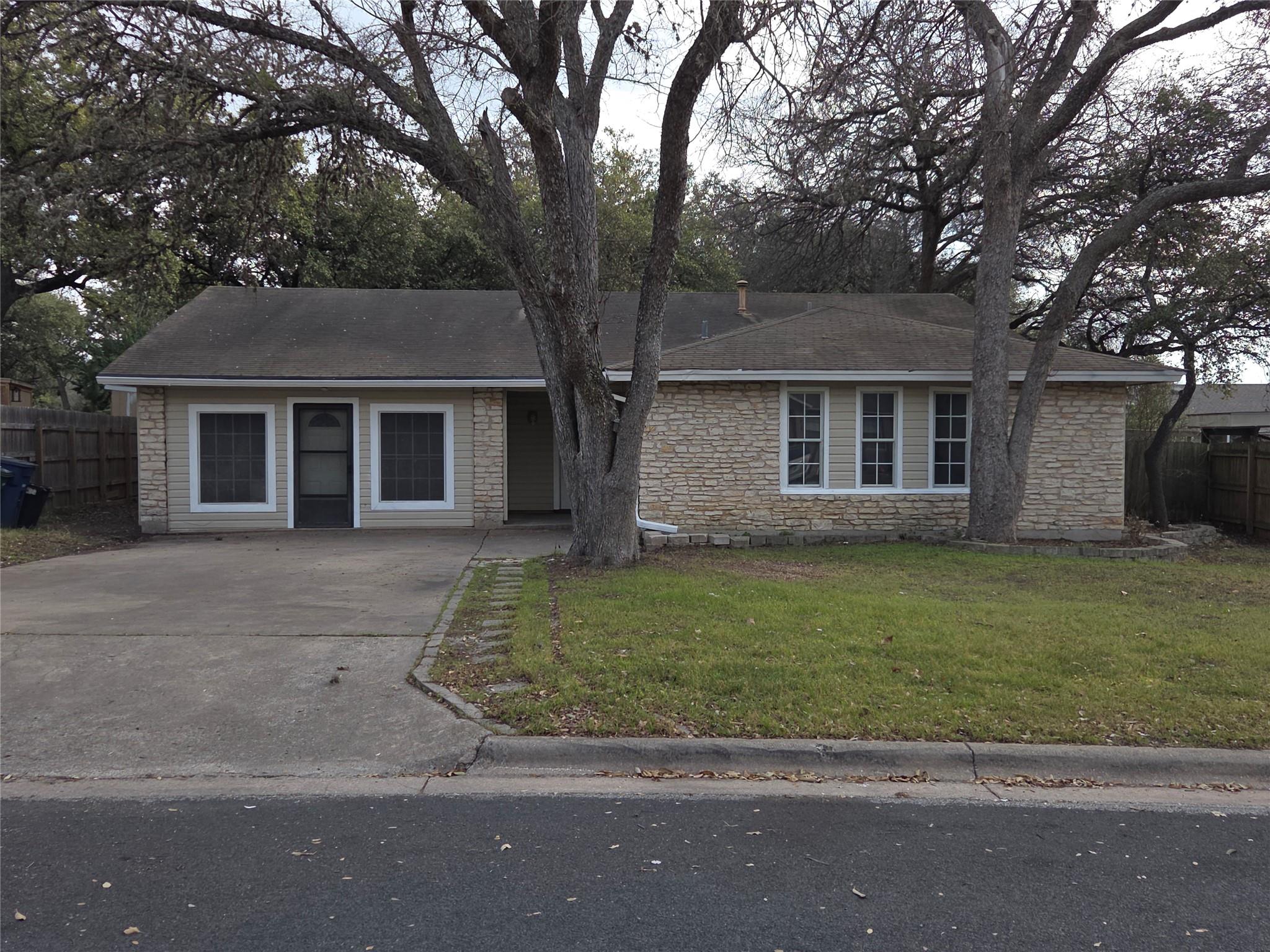 9019 Texas Sun Dr, Austin, TX 78748