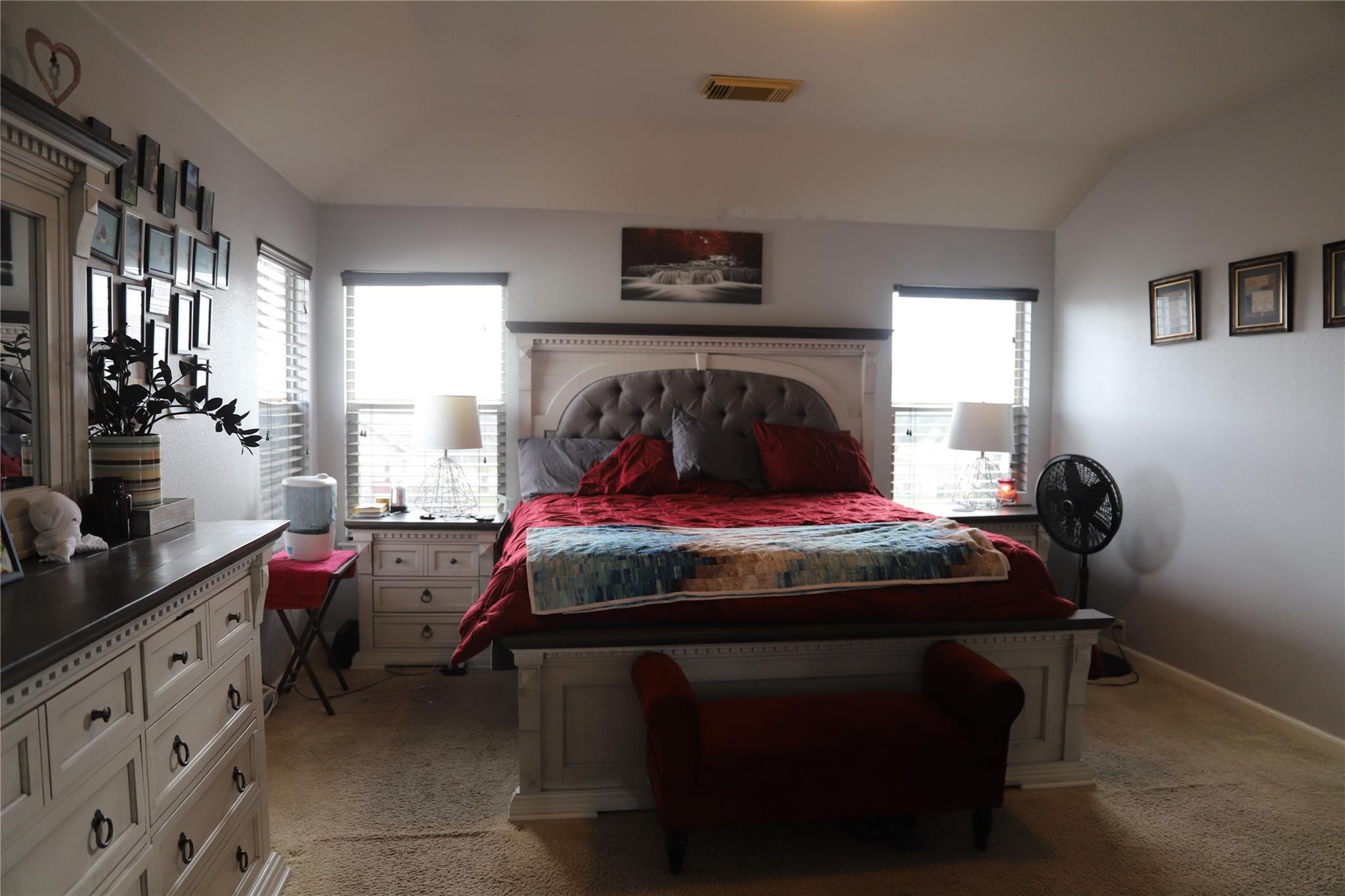 925 Melted Candle Cv, Pflugerville, TX 78660