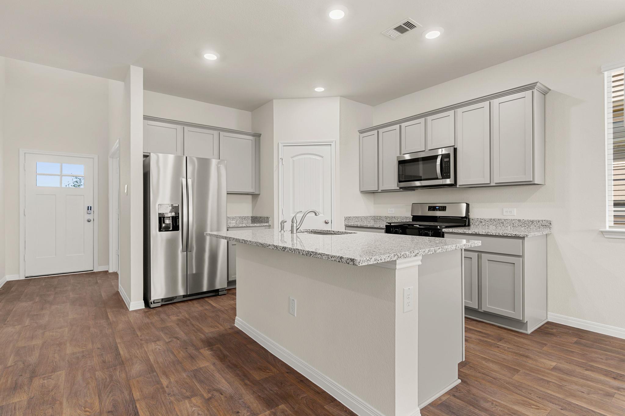 112 Eagle Mountain Trl, Kyle, TX 78640