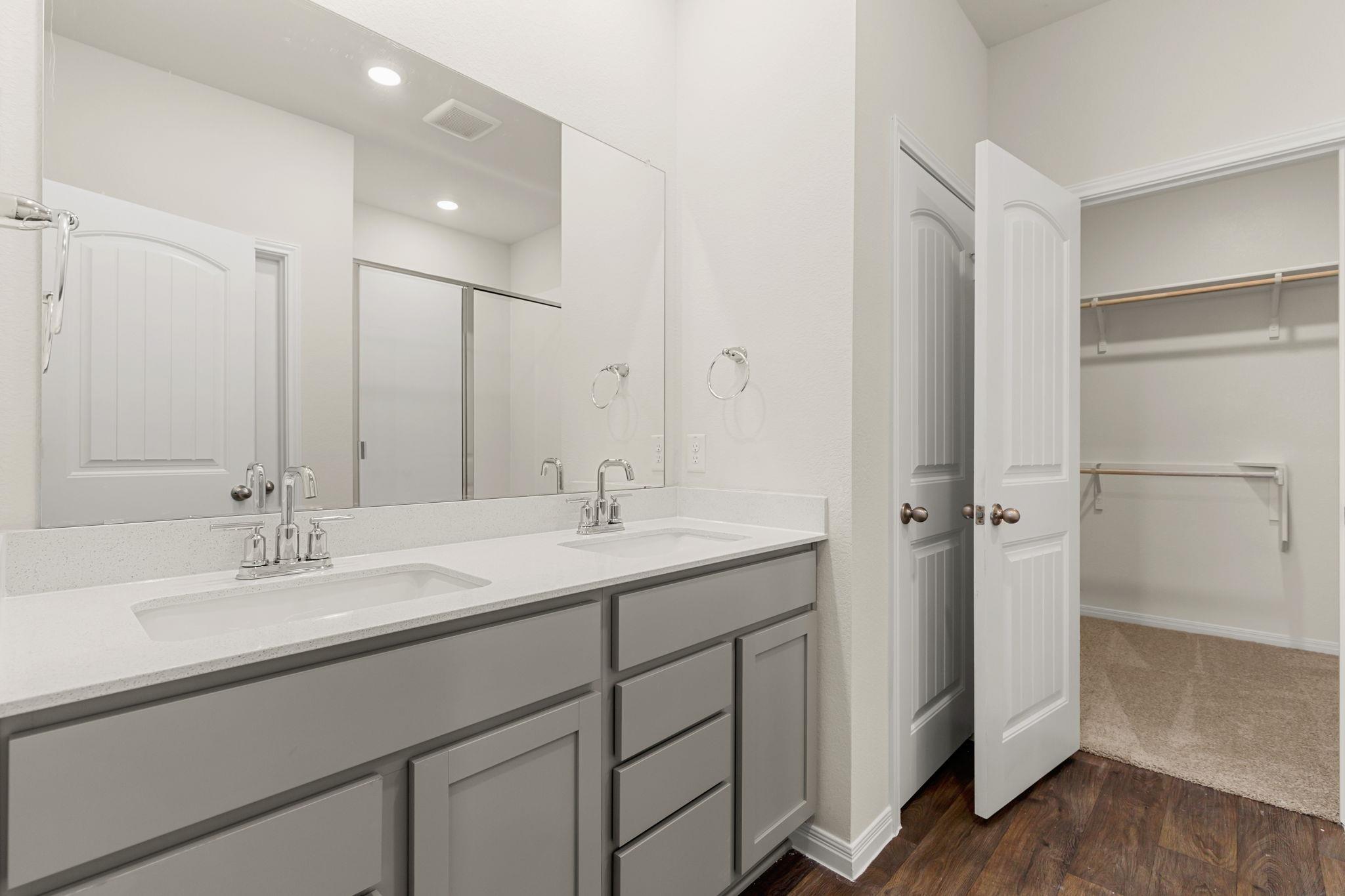 112 Eagle Mountain Trl, Kyle, TX 78640