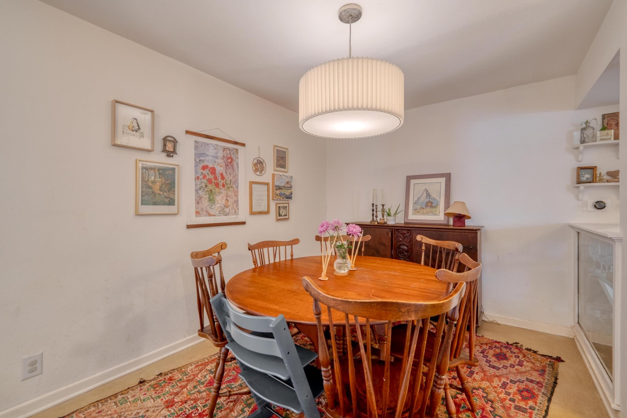 1233 Orange St, Lockhart, TX 78644