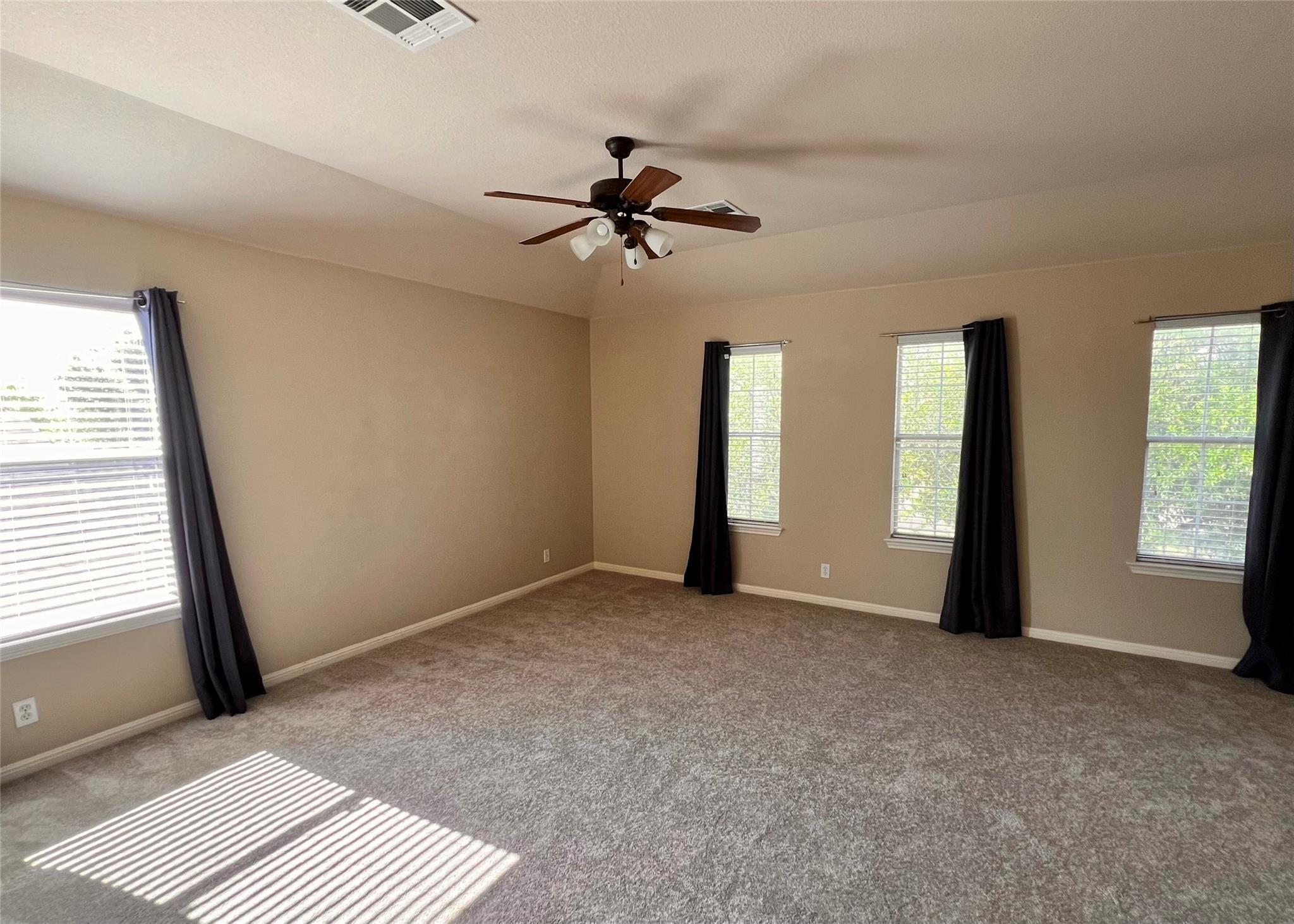 16616 Bridgefarmer Blvd, Pflugerville, TX 78660