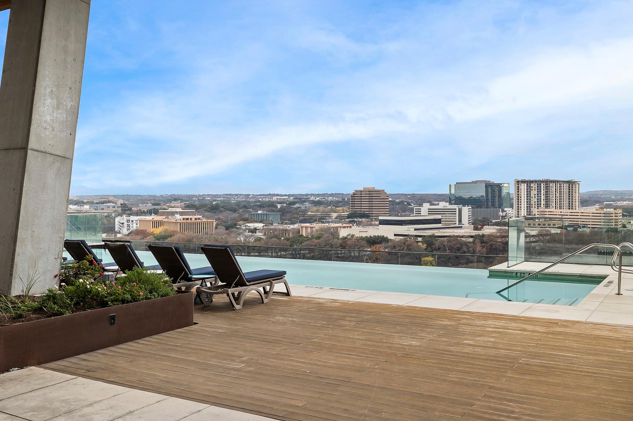 70 Rainey St # 1308, Austin, TX 78701