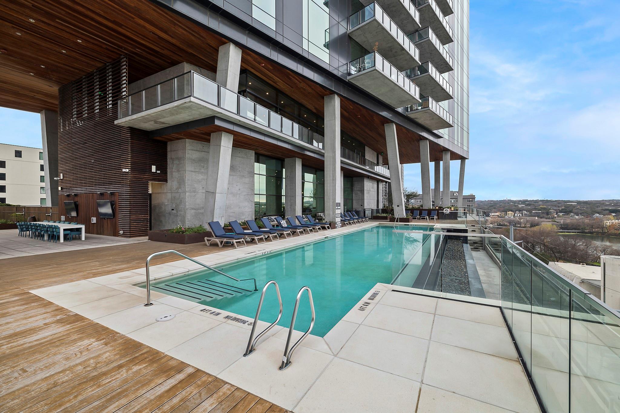 70 Rainey St # 1308, Austin, TX 78701