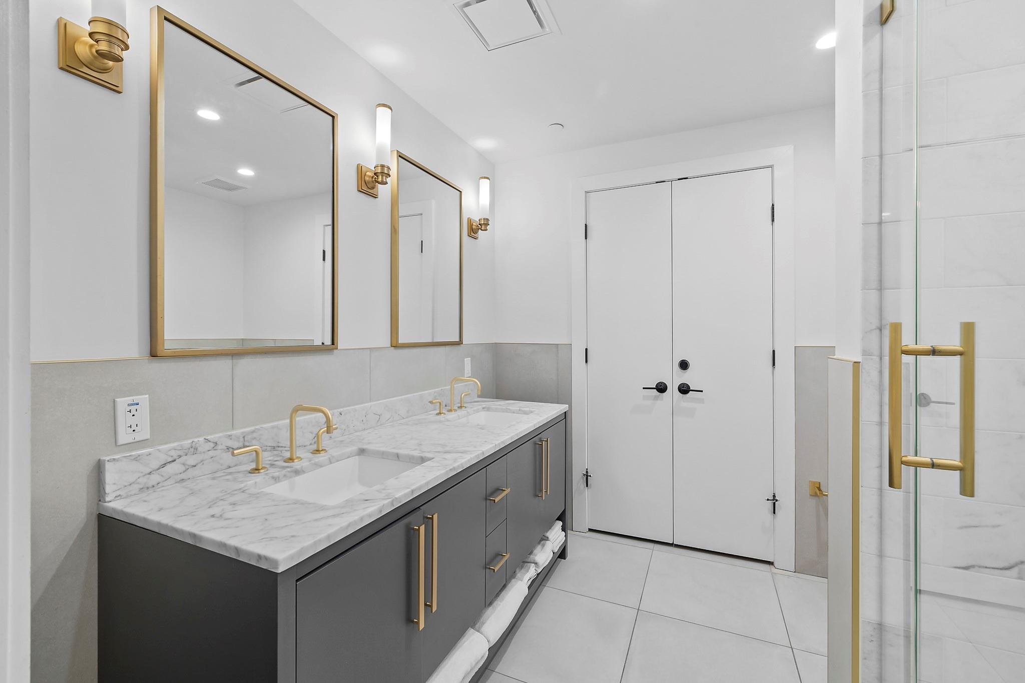 70 Rainey St # 1308, Austin, TX 78701