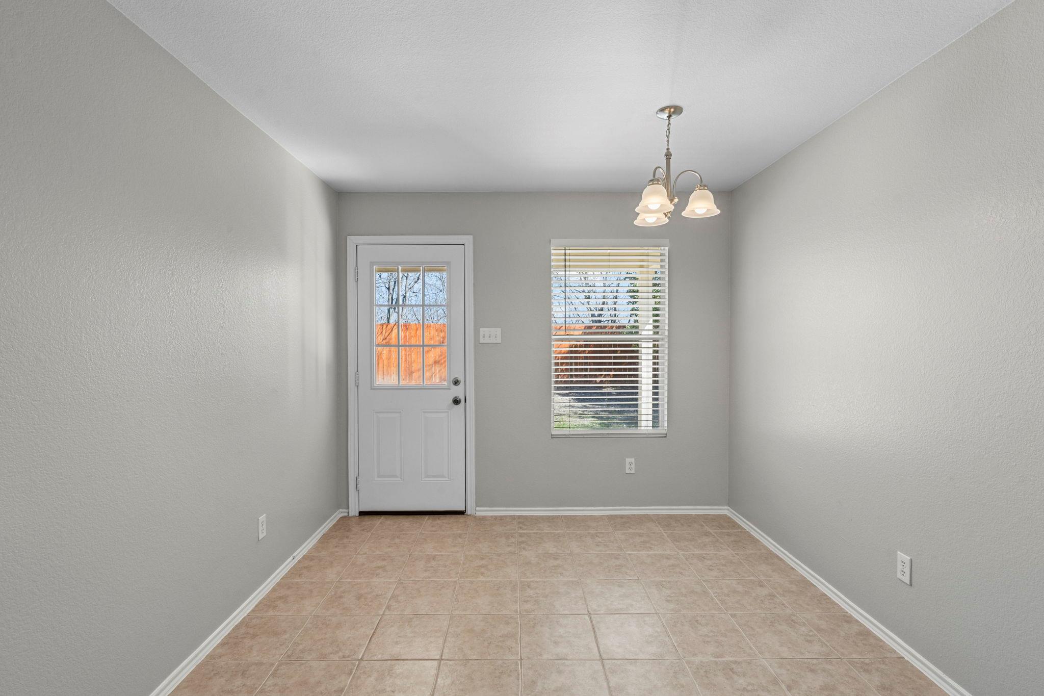 164 Pearl Lake Dr, Kyle, TX 78640