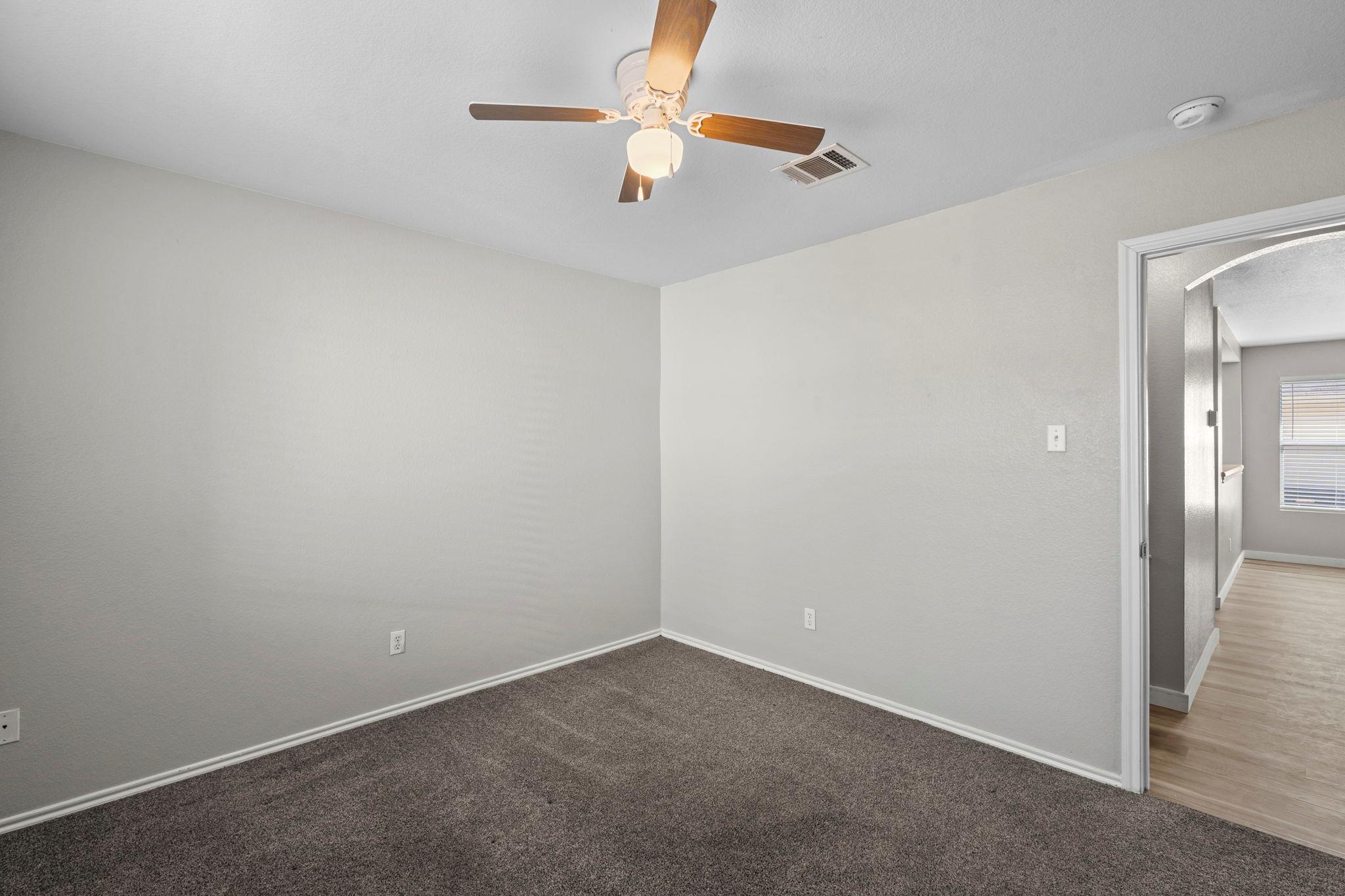 164 Pearl Lake Dr, Kyle, TX 78640