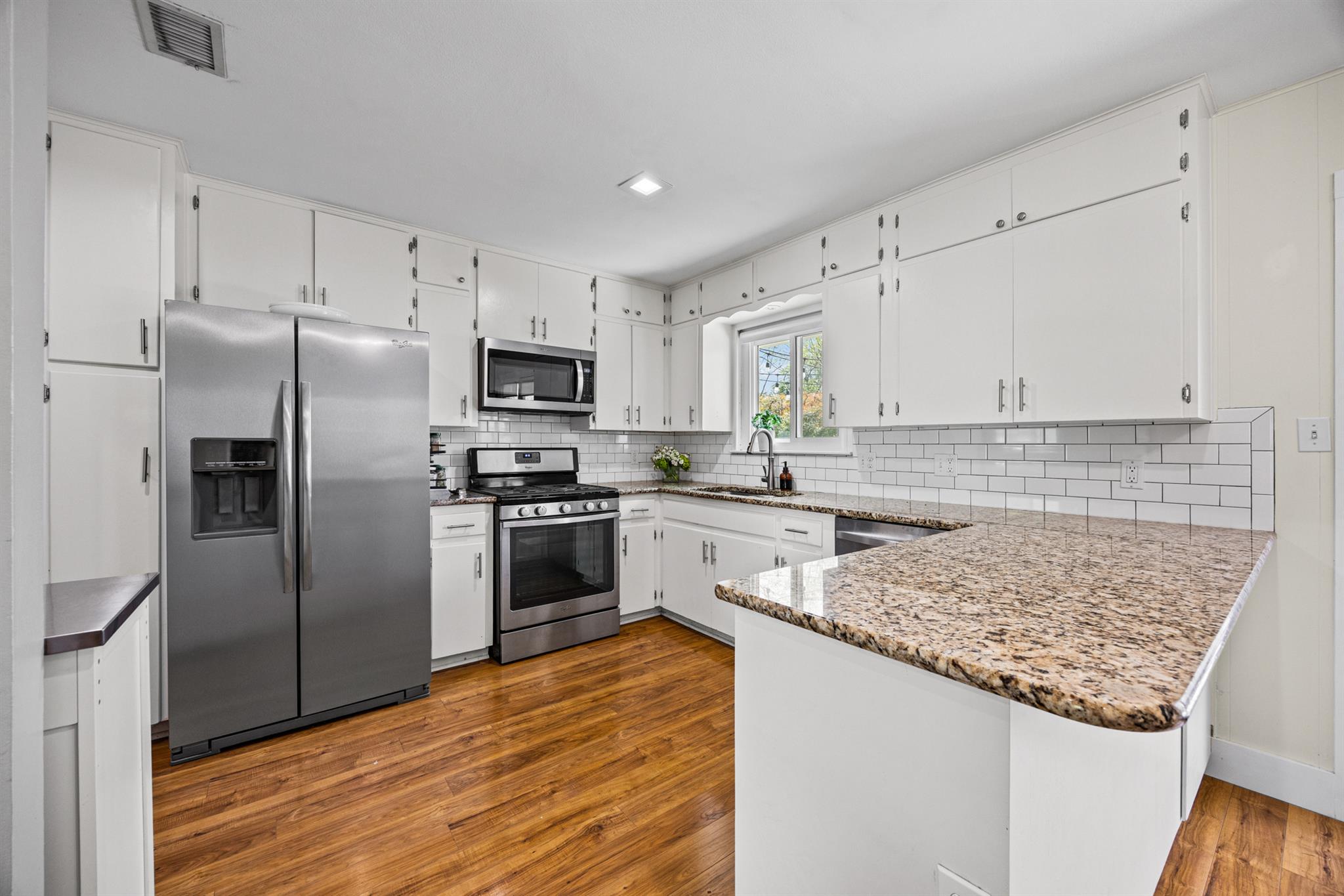 1807 Ohlen Rd, Austin, TX 78757