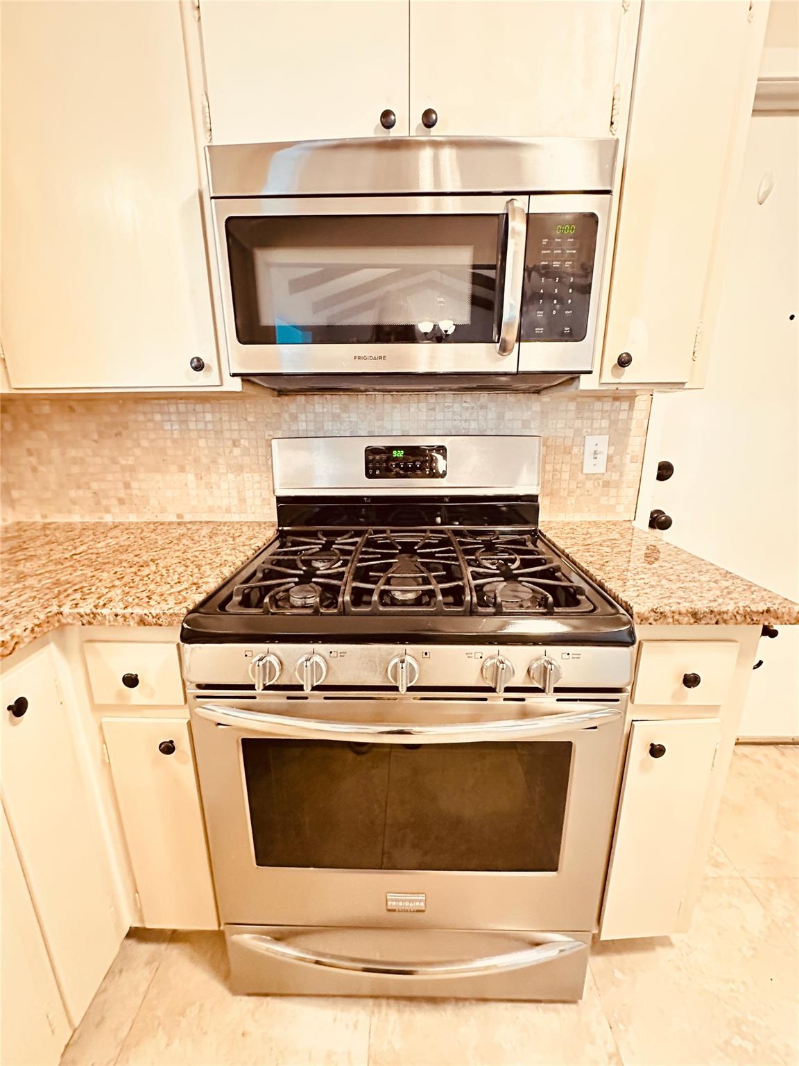 103 Prince Dr, Austin, TX 78752