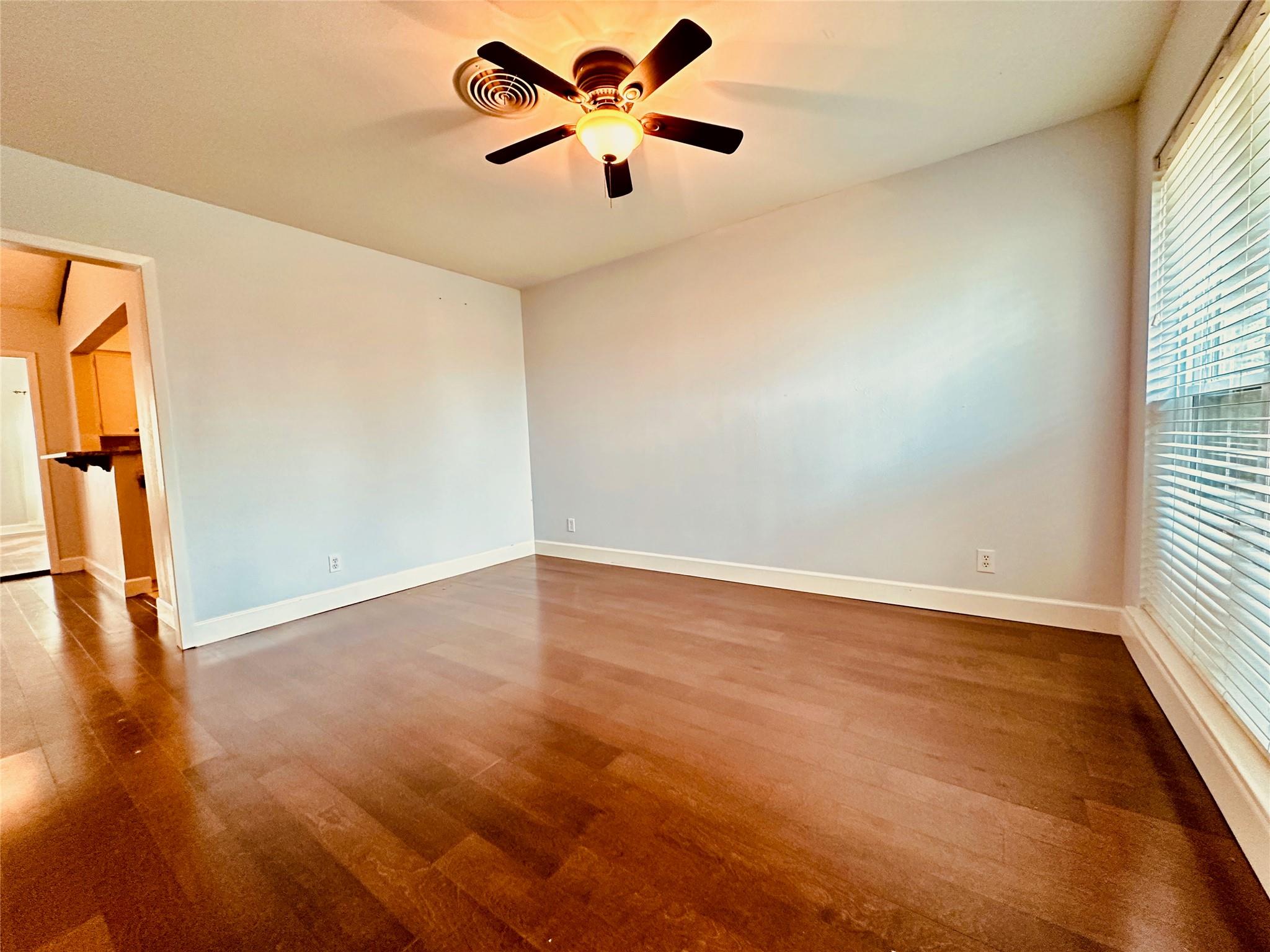 103 Prince Dr, Austin, TX 78752