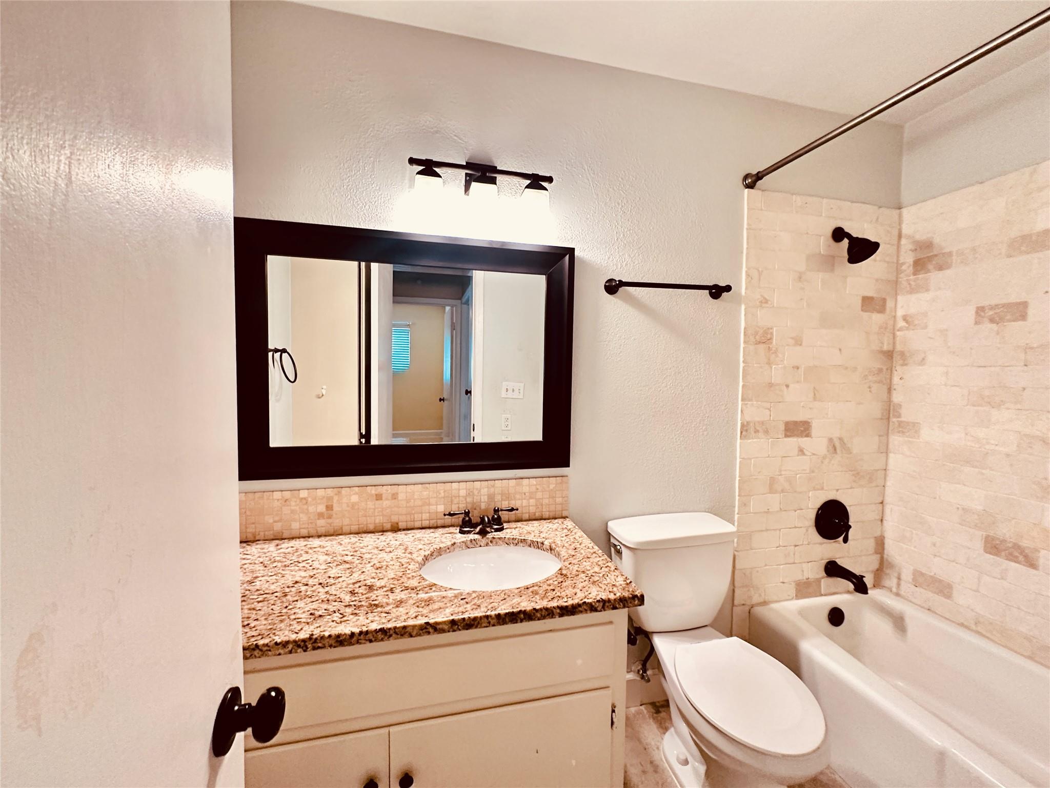 103 Prince Dr, Austin, TX 78752