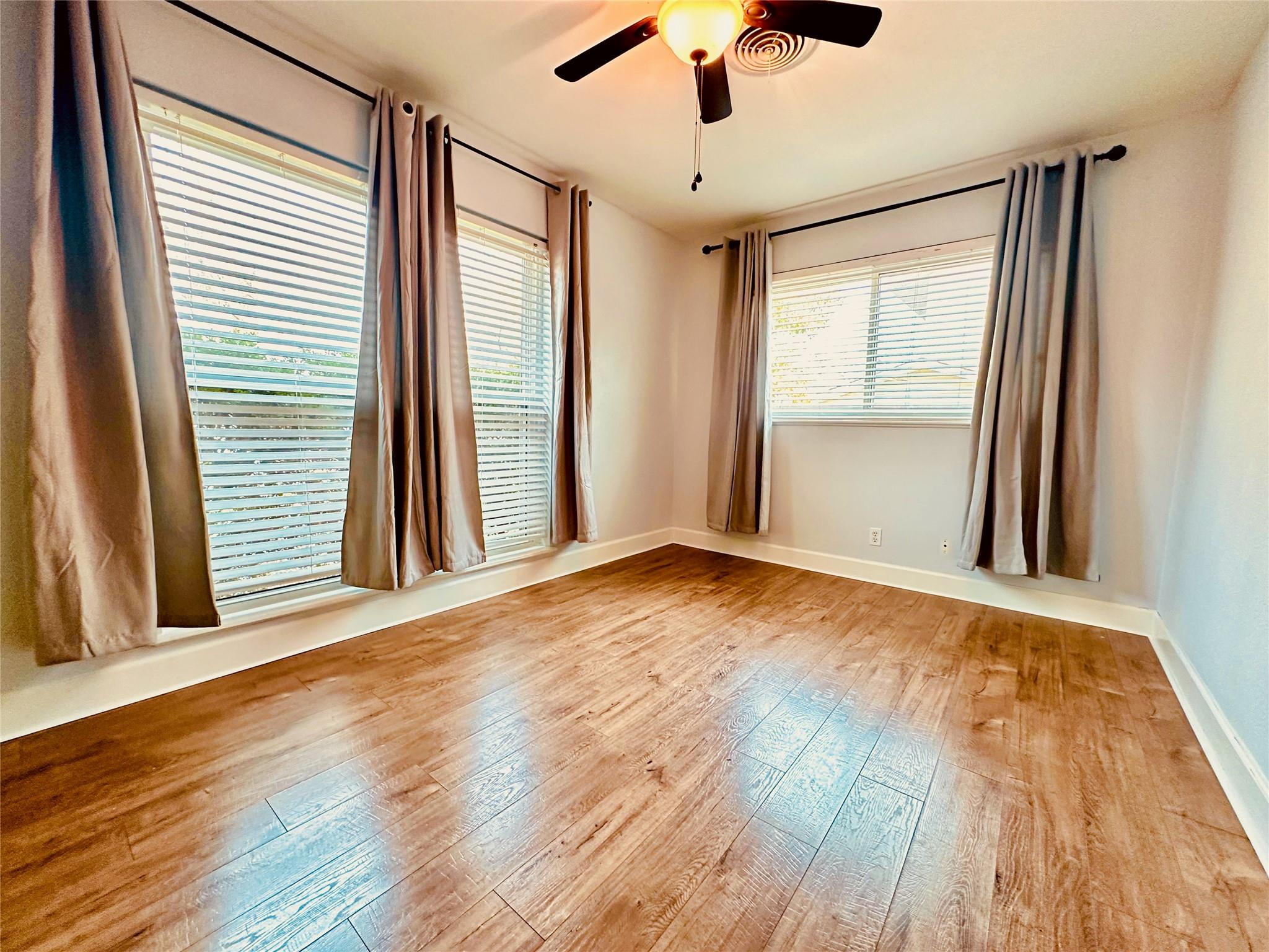 103 Prince Dr, Austin, TX 78752