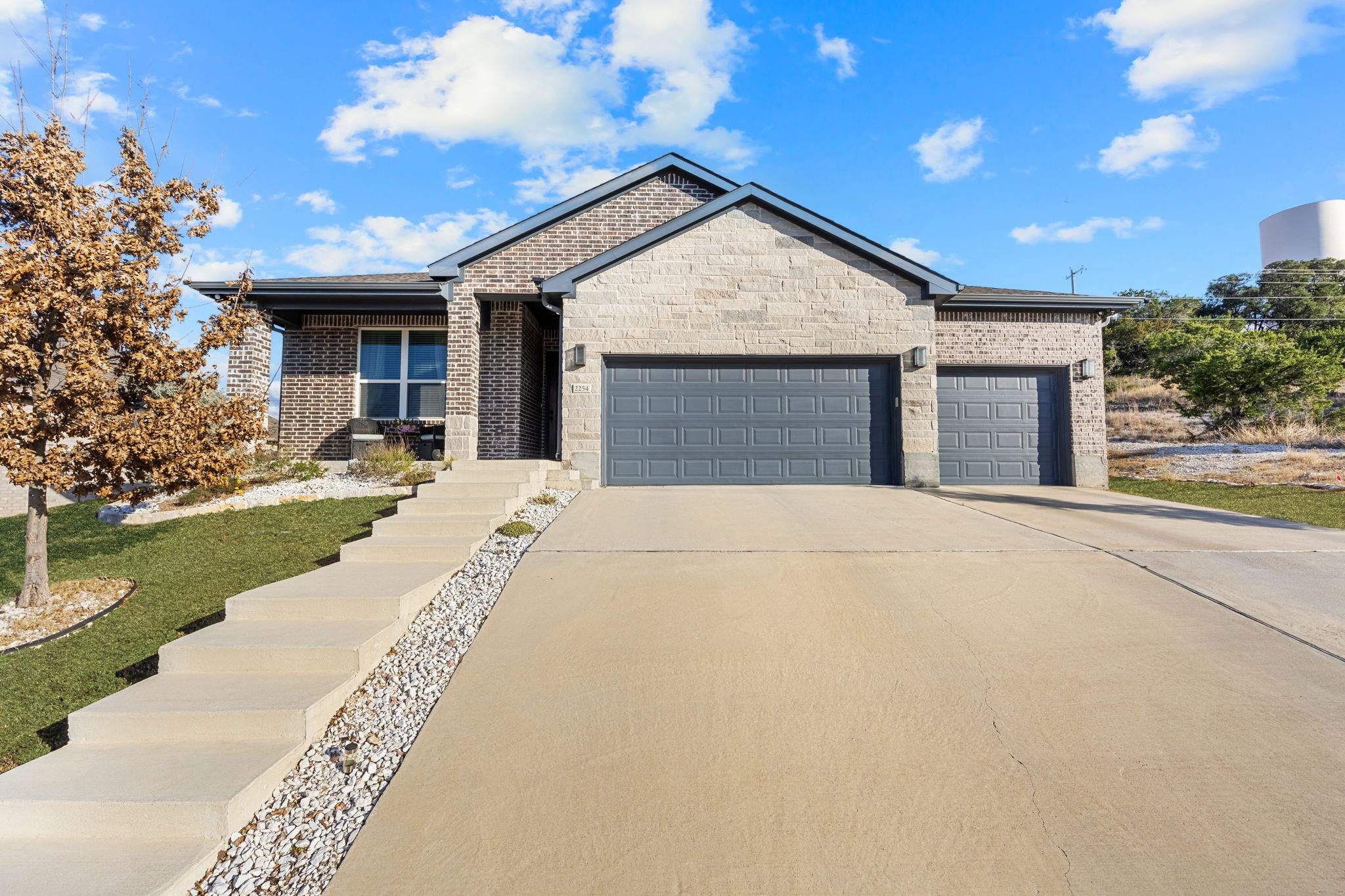 2254 Wooster St, Nolanville, TX 76559