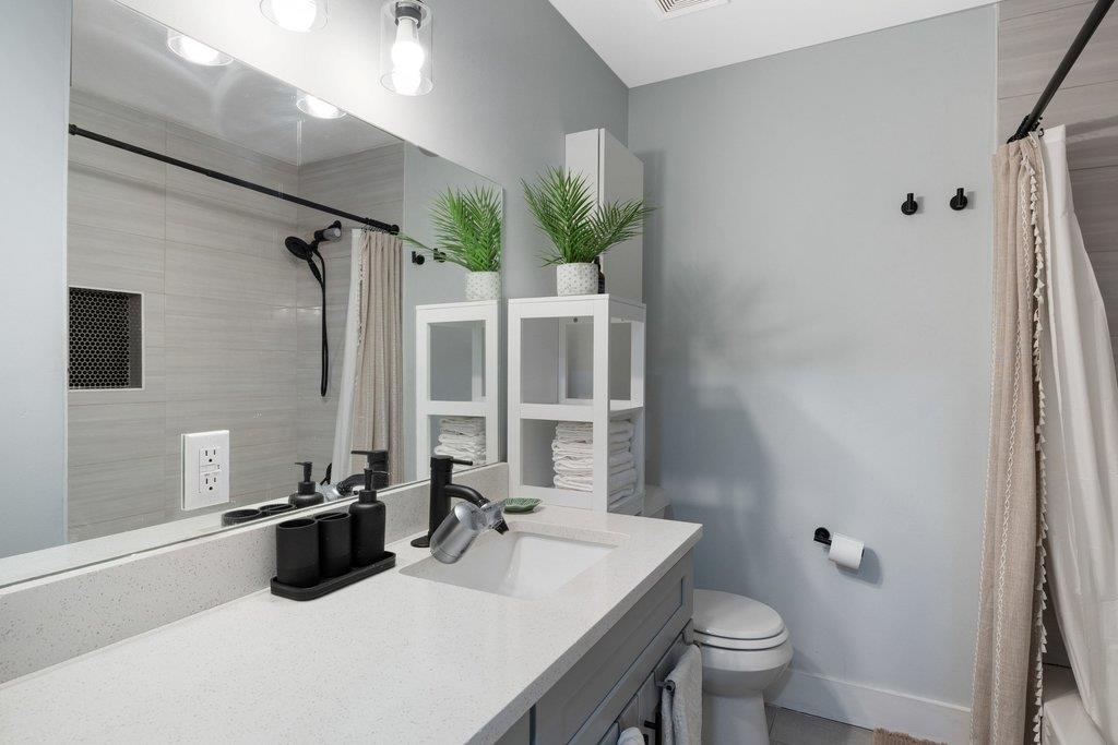 3812 Southway Dr # 103, Austin, TX 78704