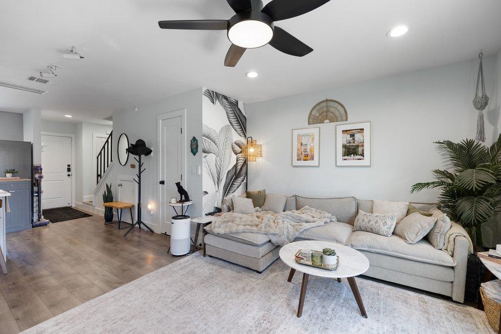 3812 Southway Dr # 103, Austin, TX 78704