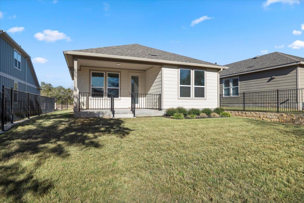 813 Saratoga Ln, Georgetown, TX 78633