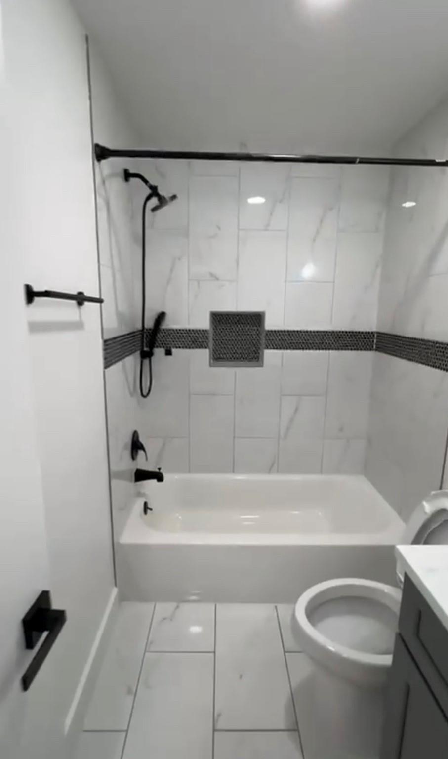 2014 Pecan St, Bastrop, TX 78602