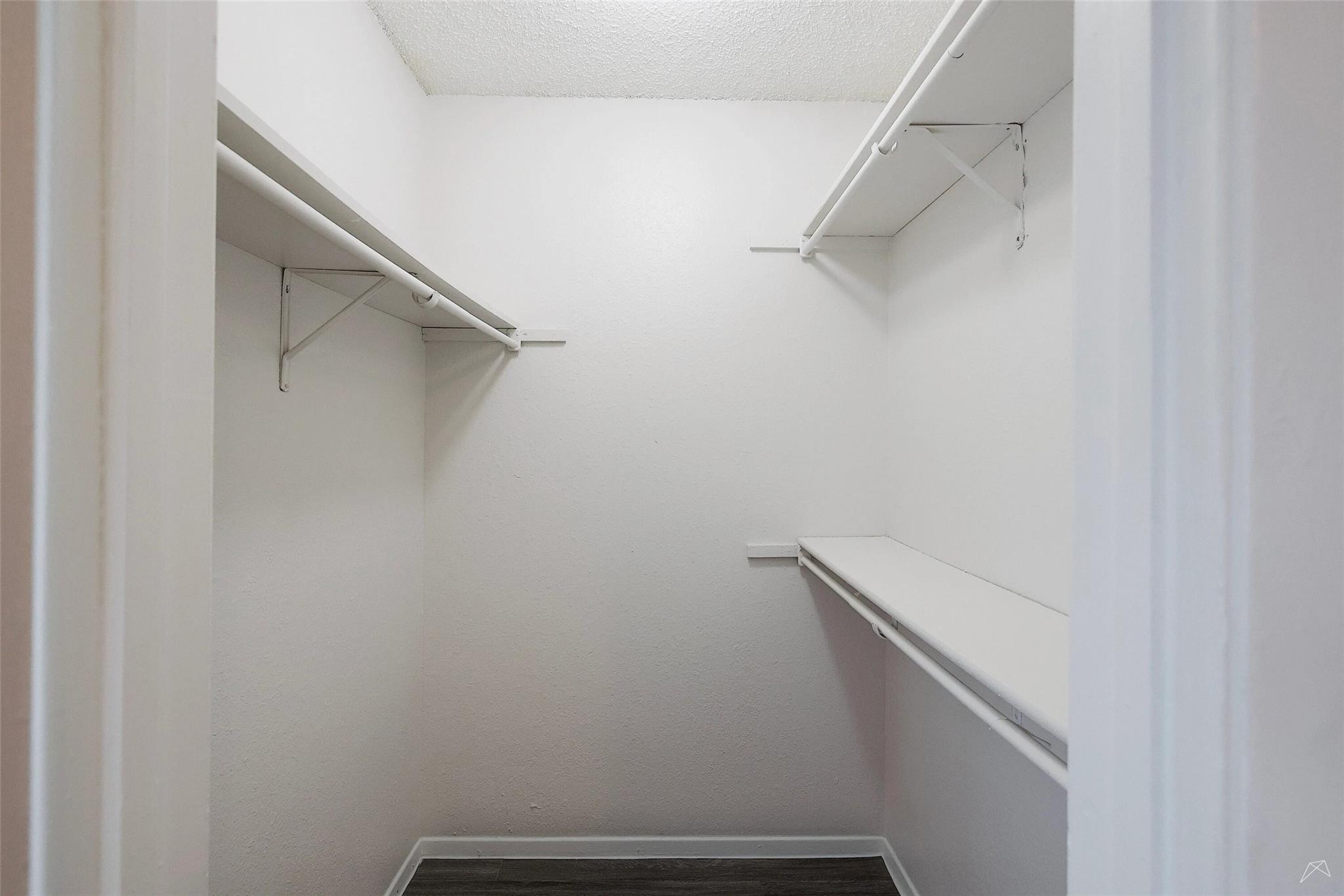 6808 S I-35 Frontage Rd # 202, Austin, TX 78745