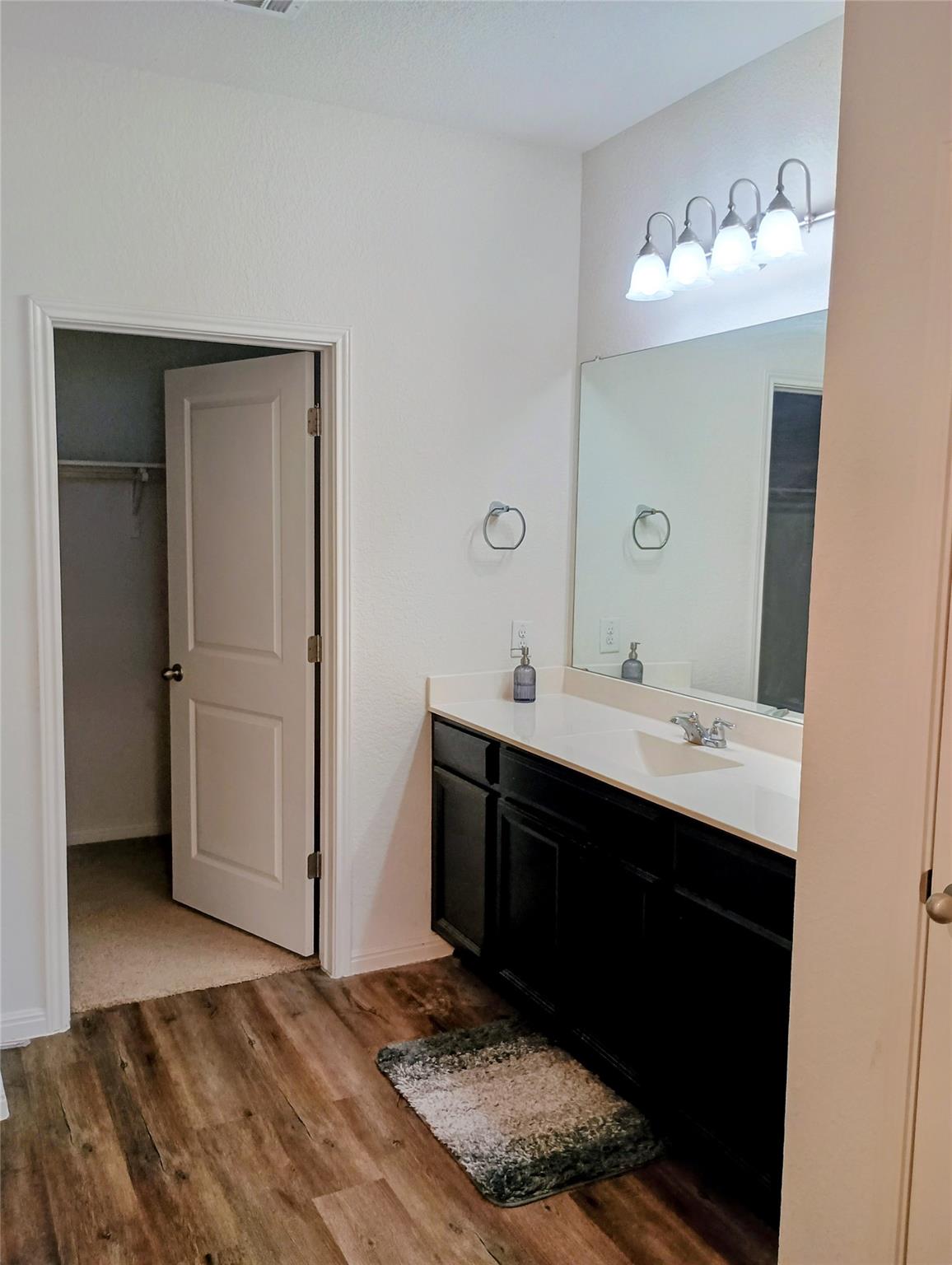 19325 Berringer Dr, Pflugerville, TX 78660