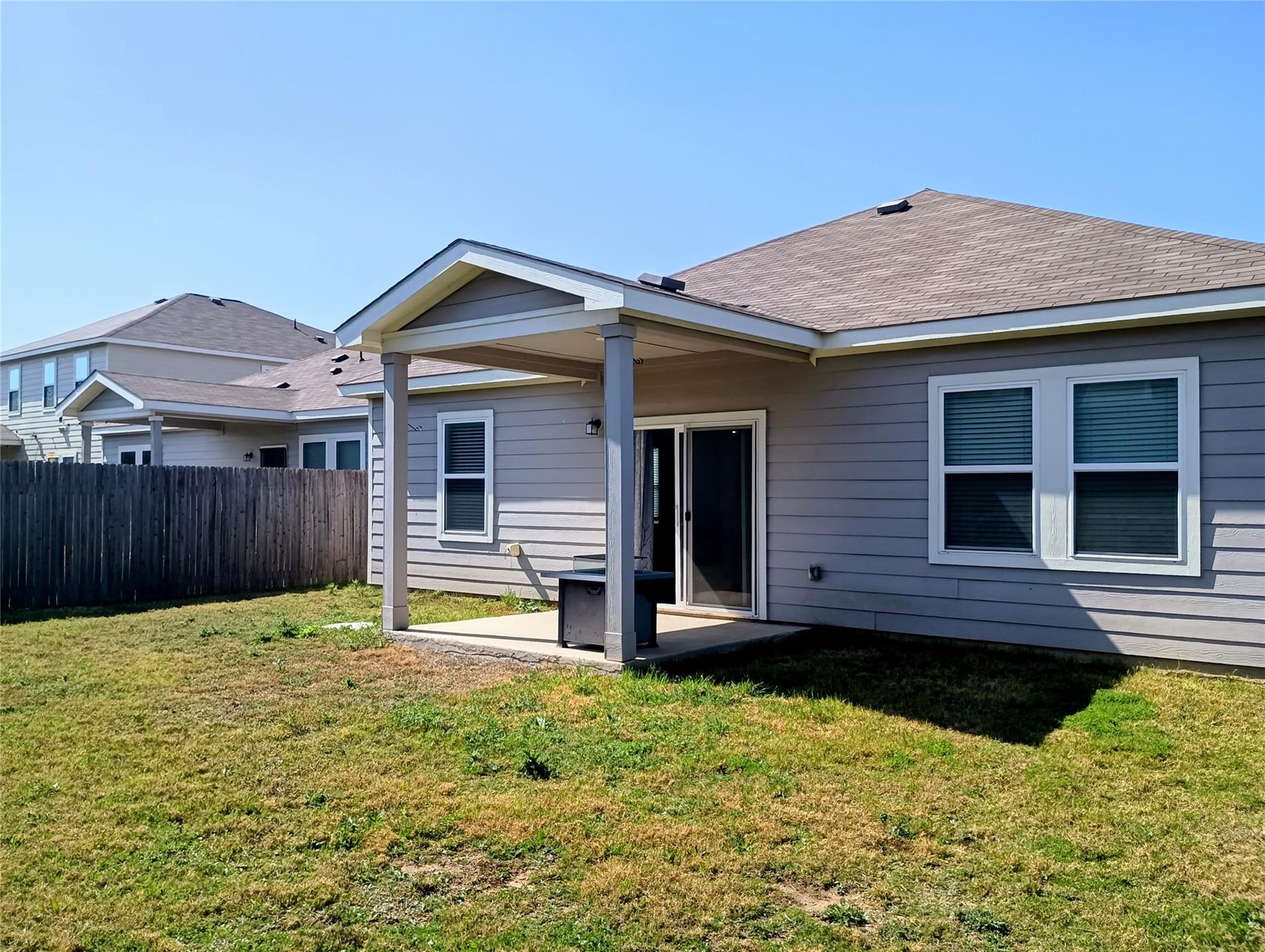 19325 Berringer Dr, Pflugerville, TX 78660